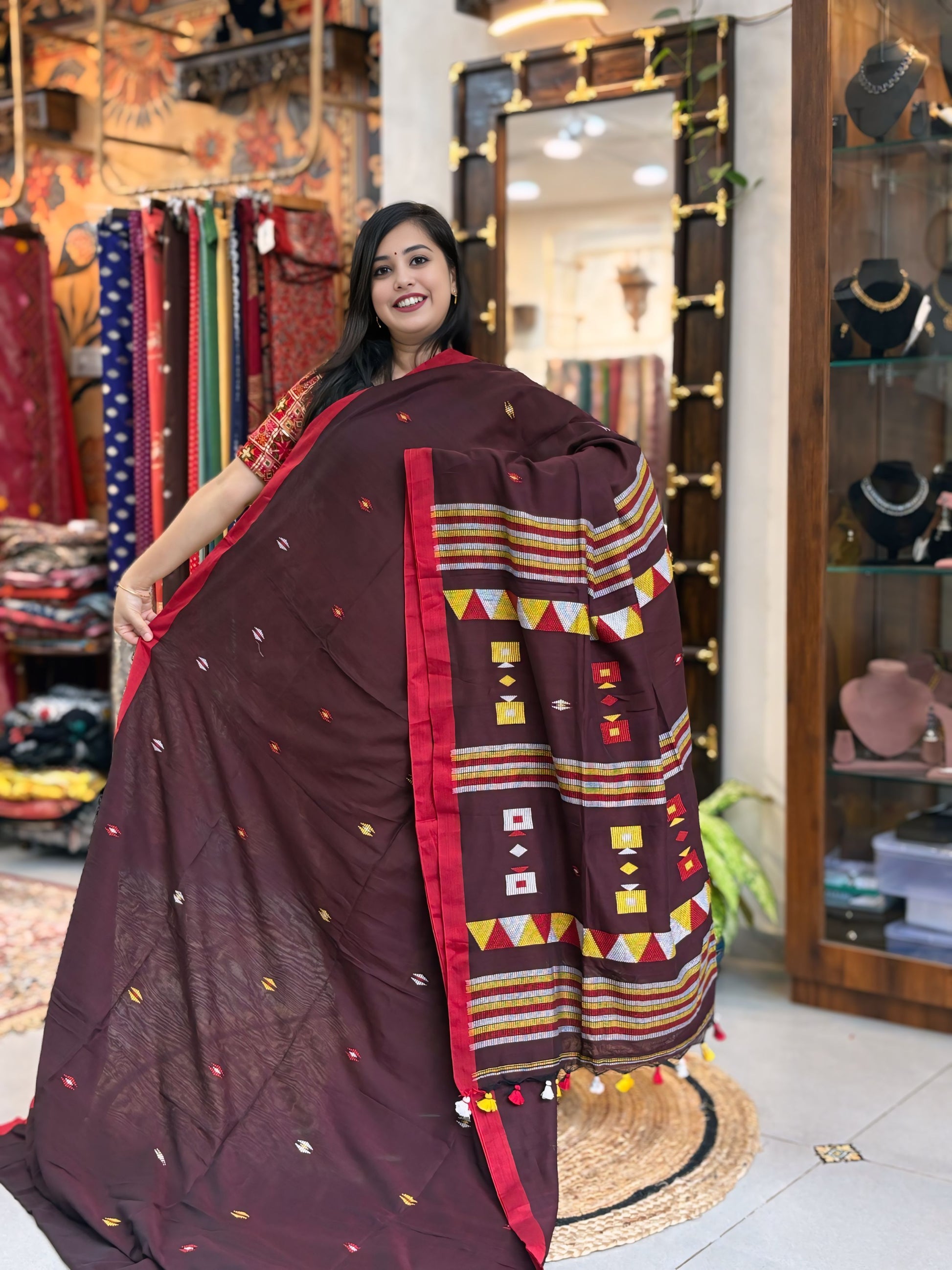 Nakshi - Bhujori Khadi Cotton Saree