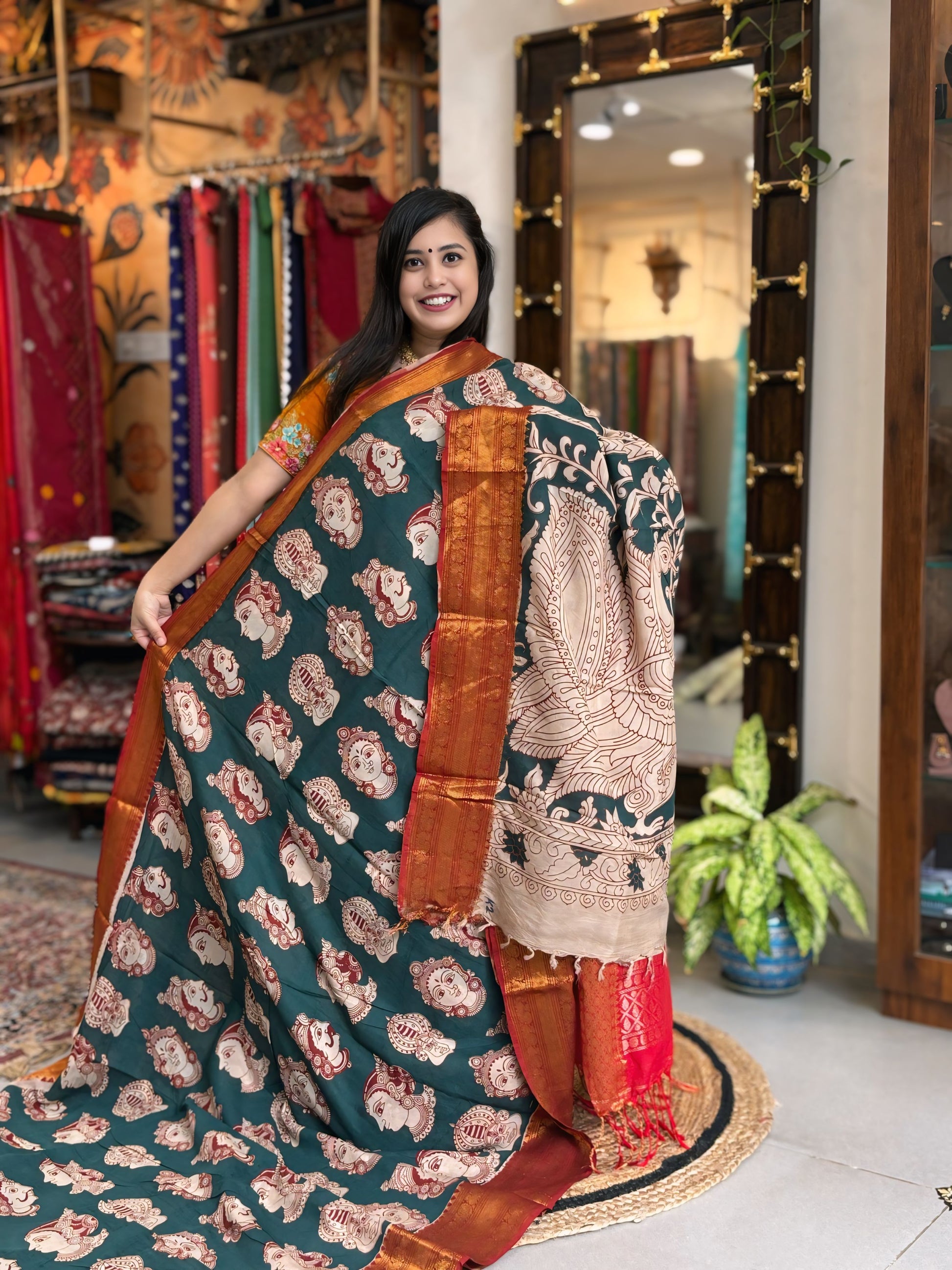 Feroza
- Kalamkari Nizam Heavy Border