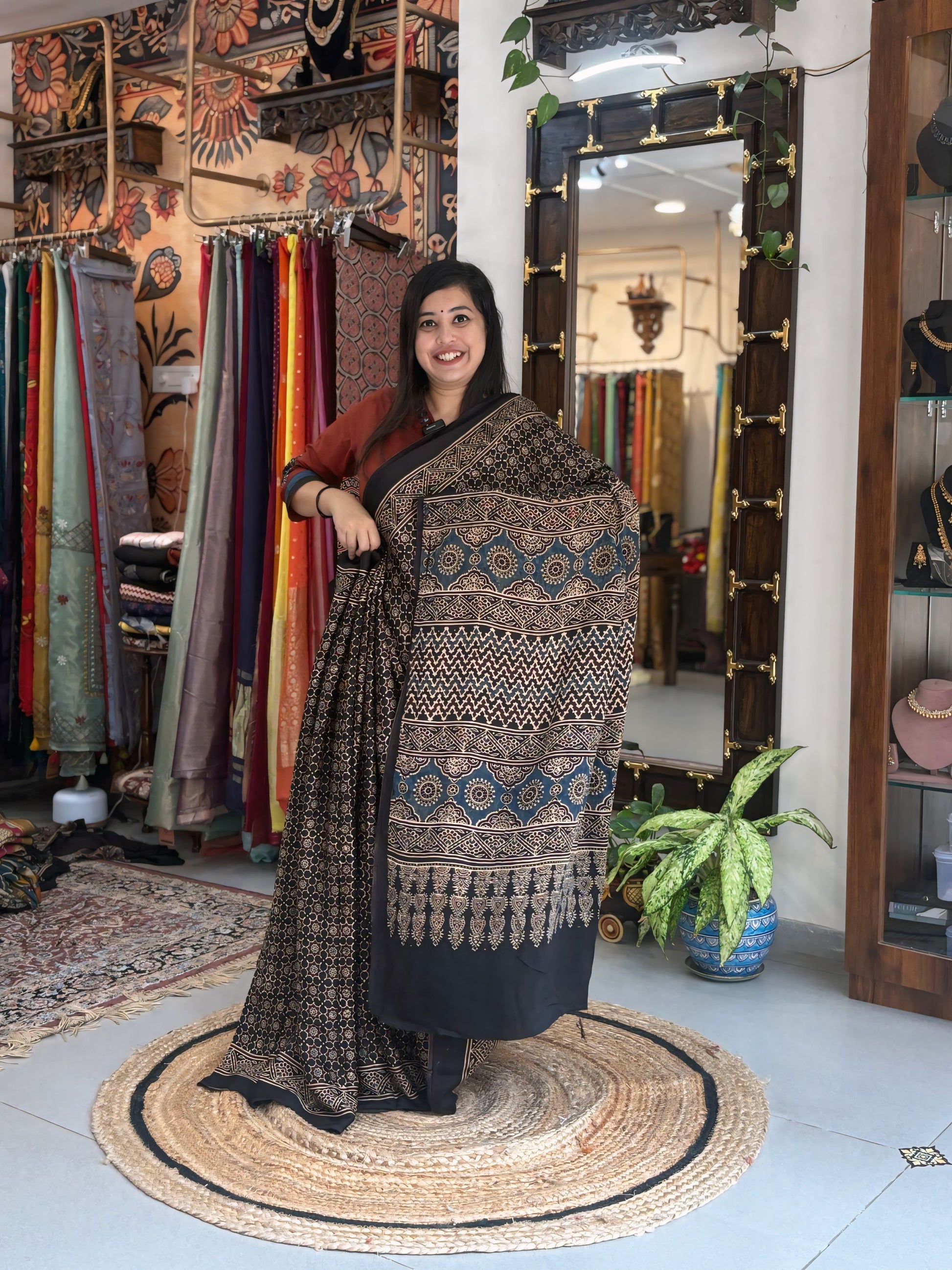 Sutradharini - Ajrakh Modal without  Lakripatta