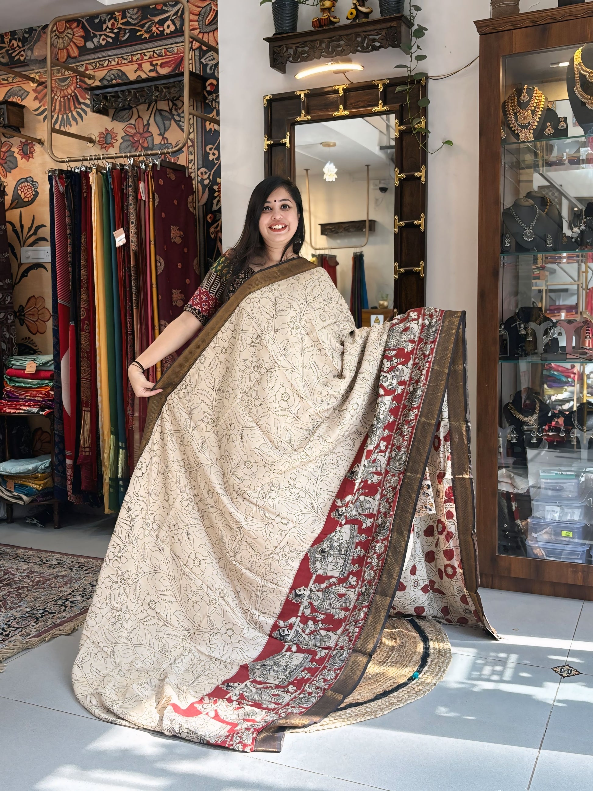 Blockprint Bliss
 - Kalamkari Nizam Border
