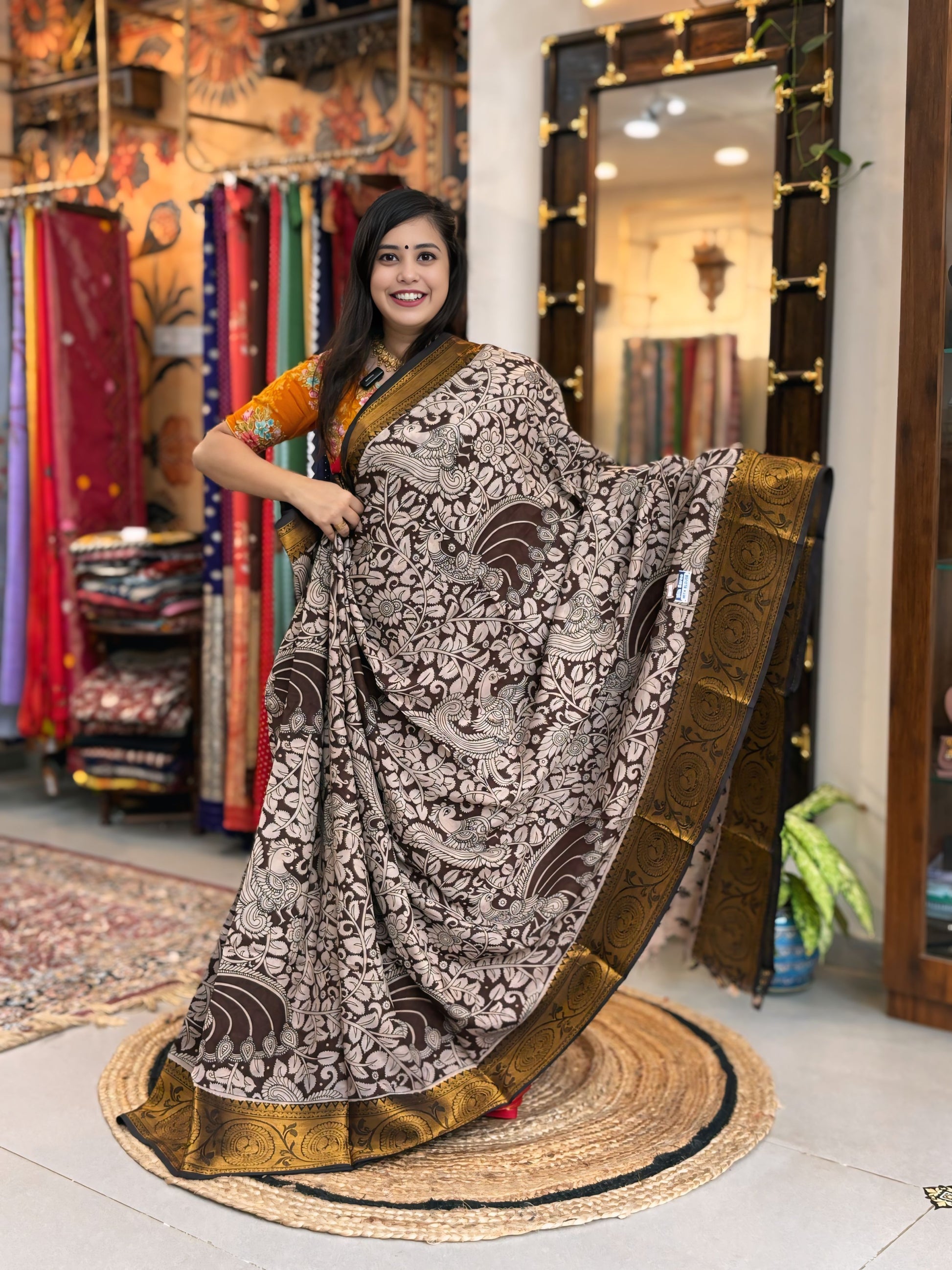 Zareen
- Kalamkari Nizam Heavy Border