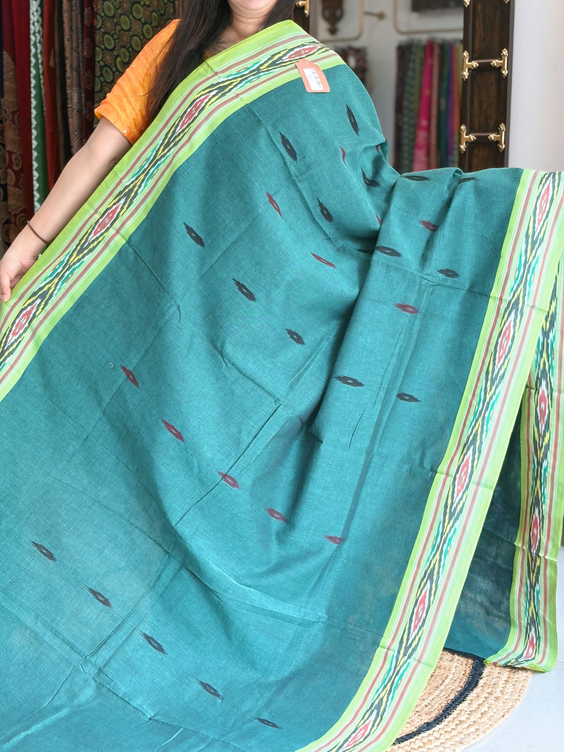 Shubhra - Pochampally Saree