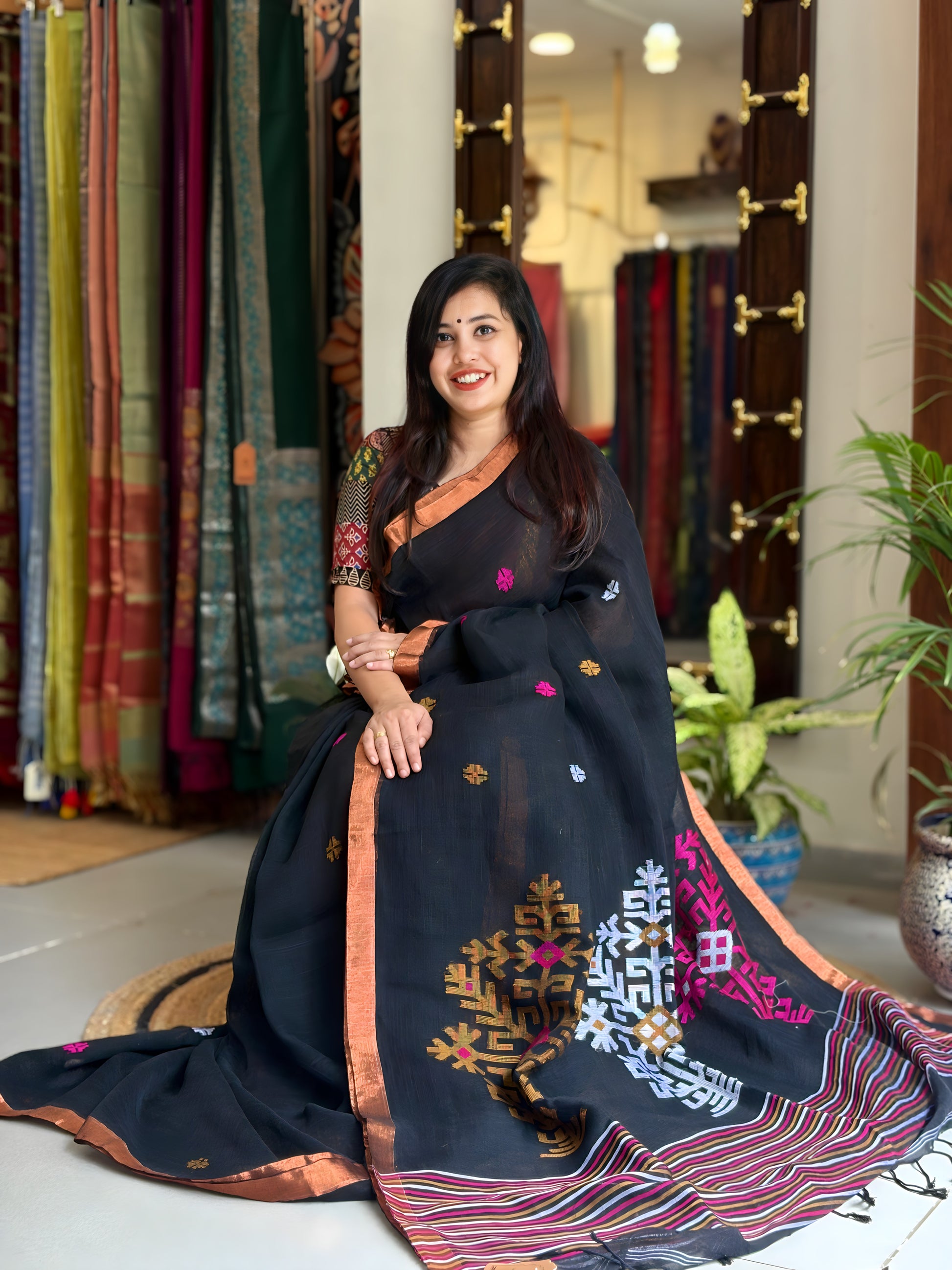 Premium Work Linen Saree 011