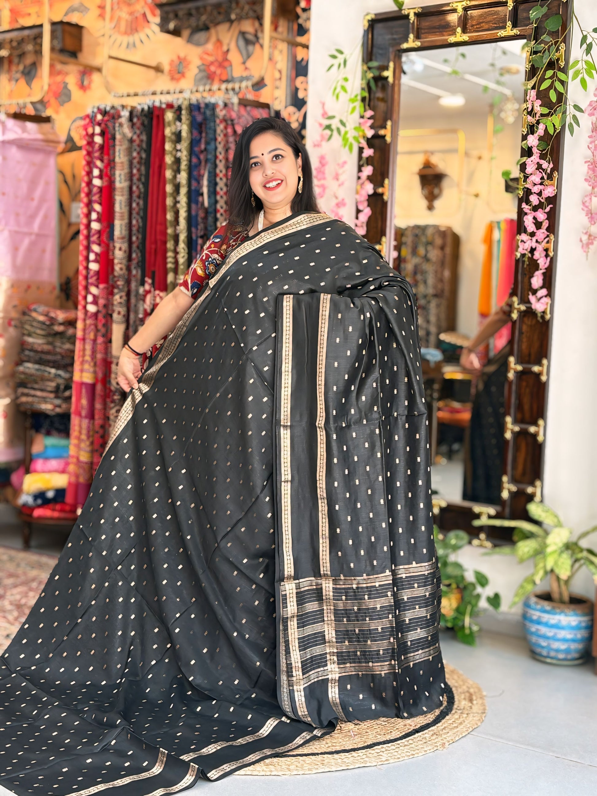 Suhasini - Maheshwari Banarasi Saree