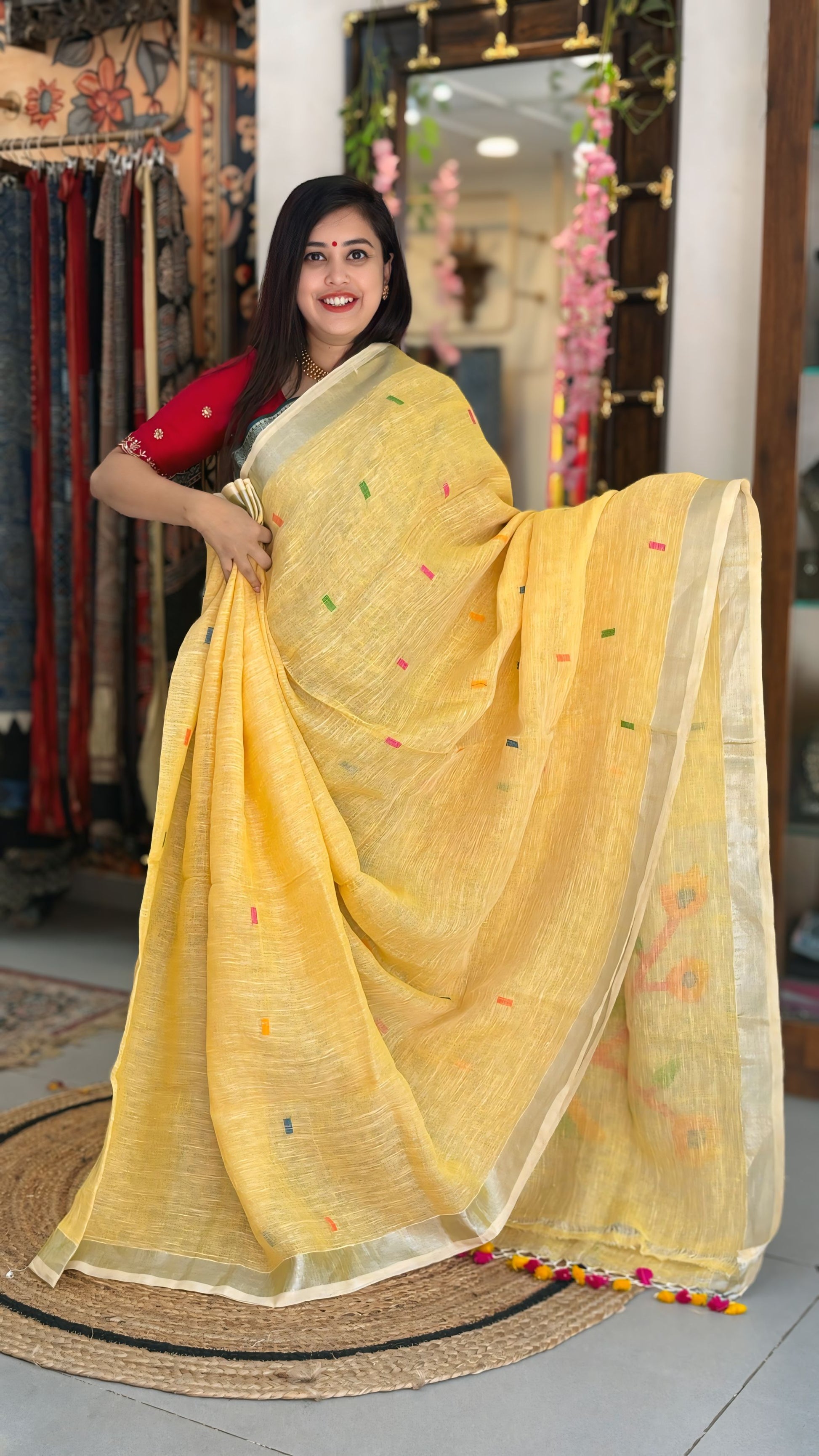 Devanshi - Paithani Linen