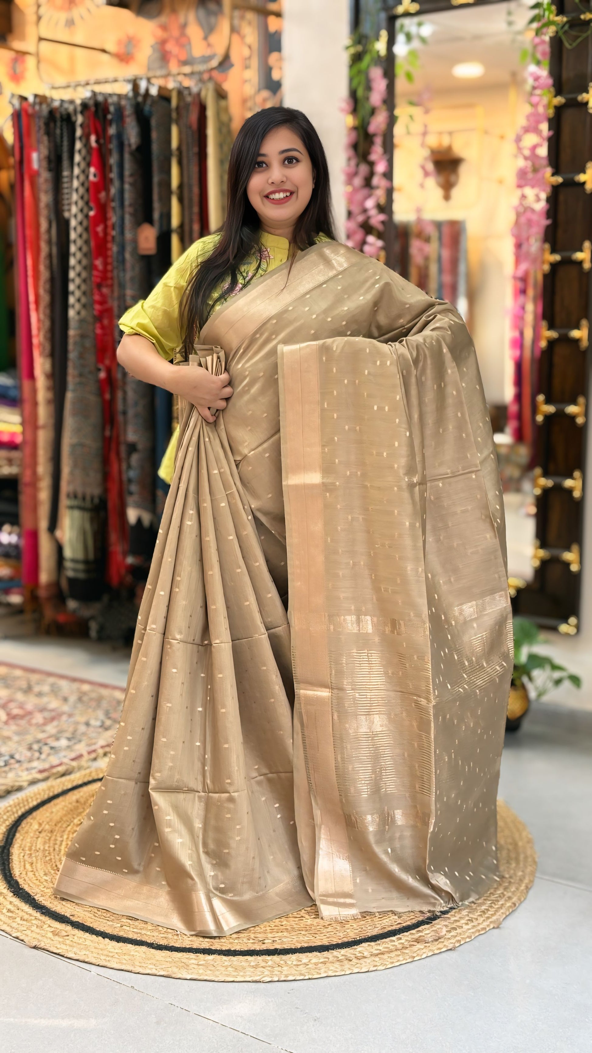 Suvarna - Maheshwari Banarasi Saree