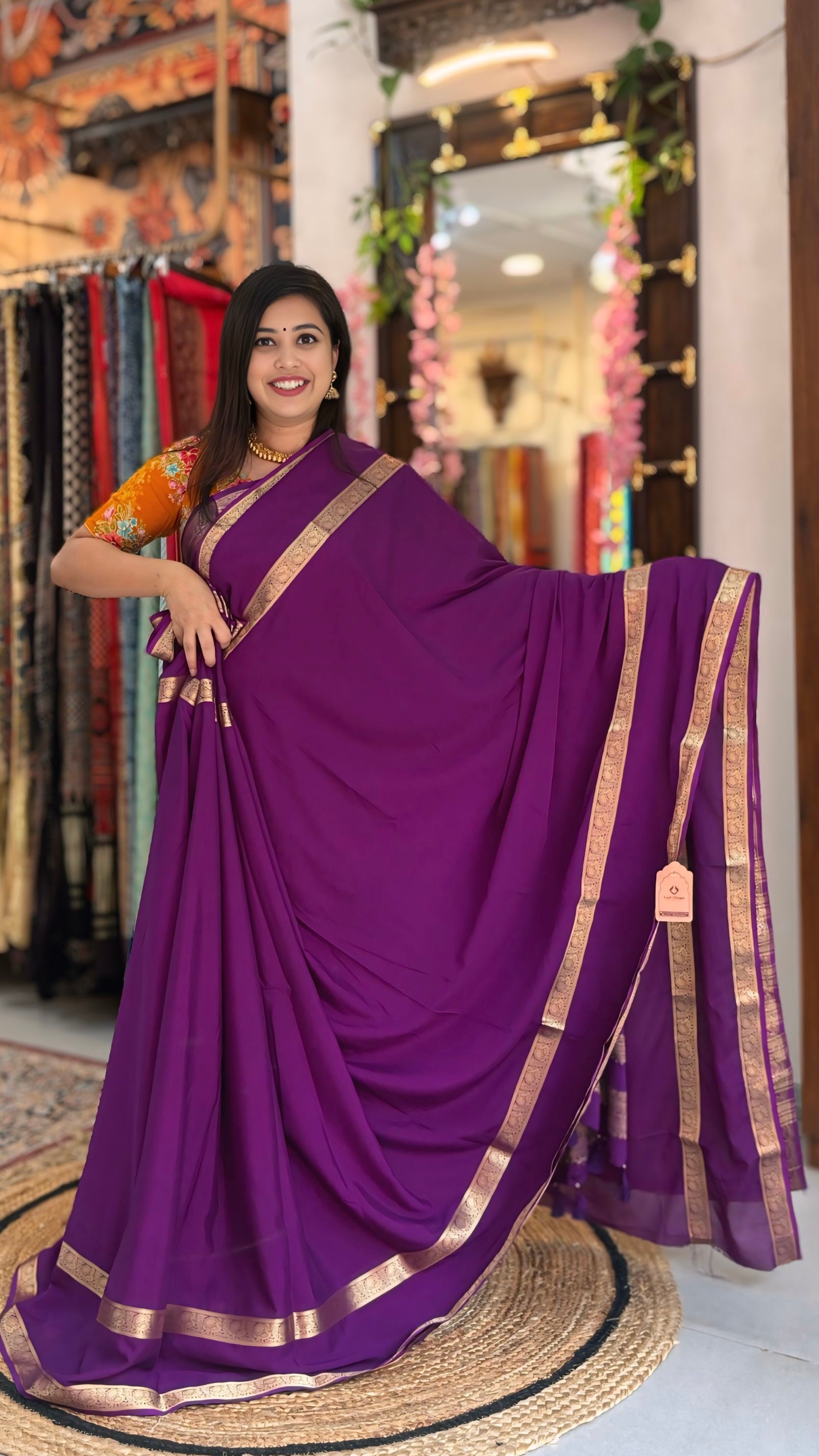 Shringar
– Crepe Silk Saree