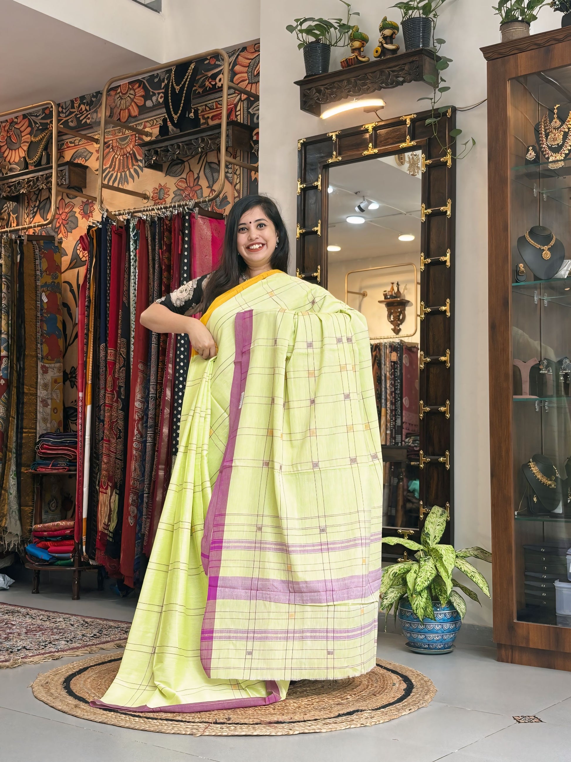 Pratima – Dhaniakhali Cotton