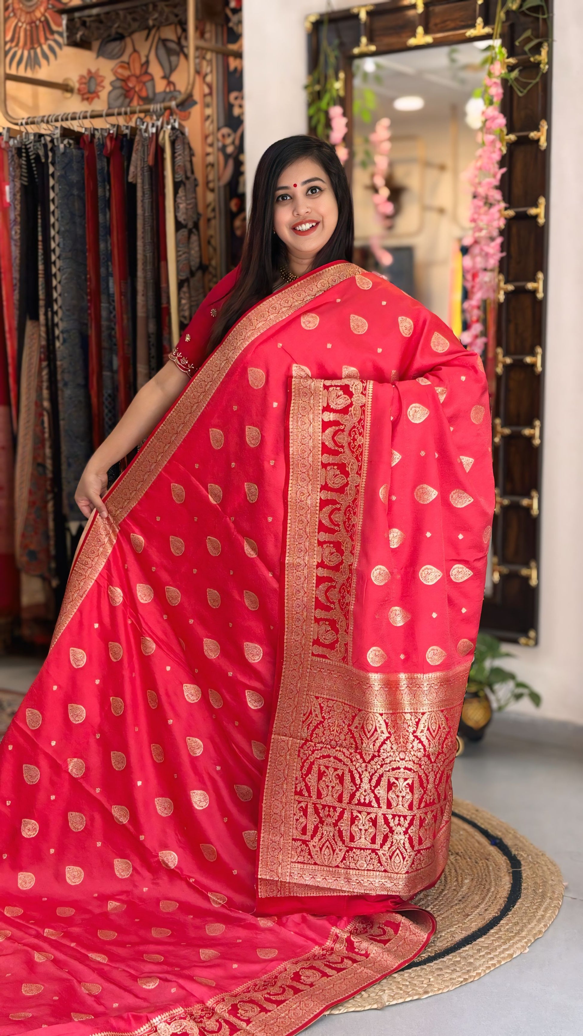 Yashoda - Mashru Banarasi