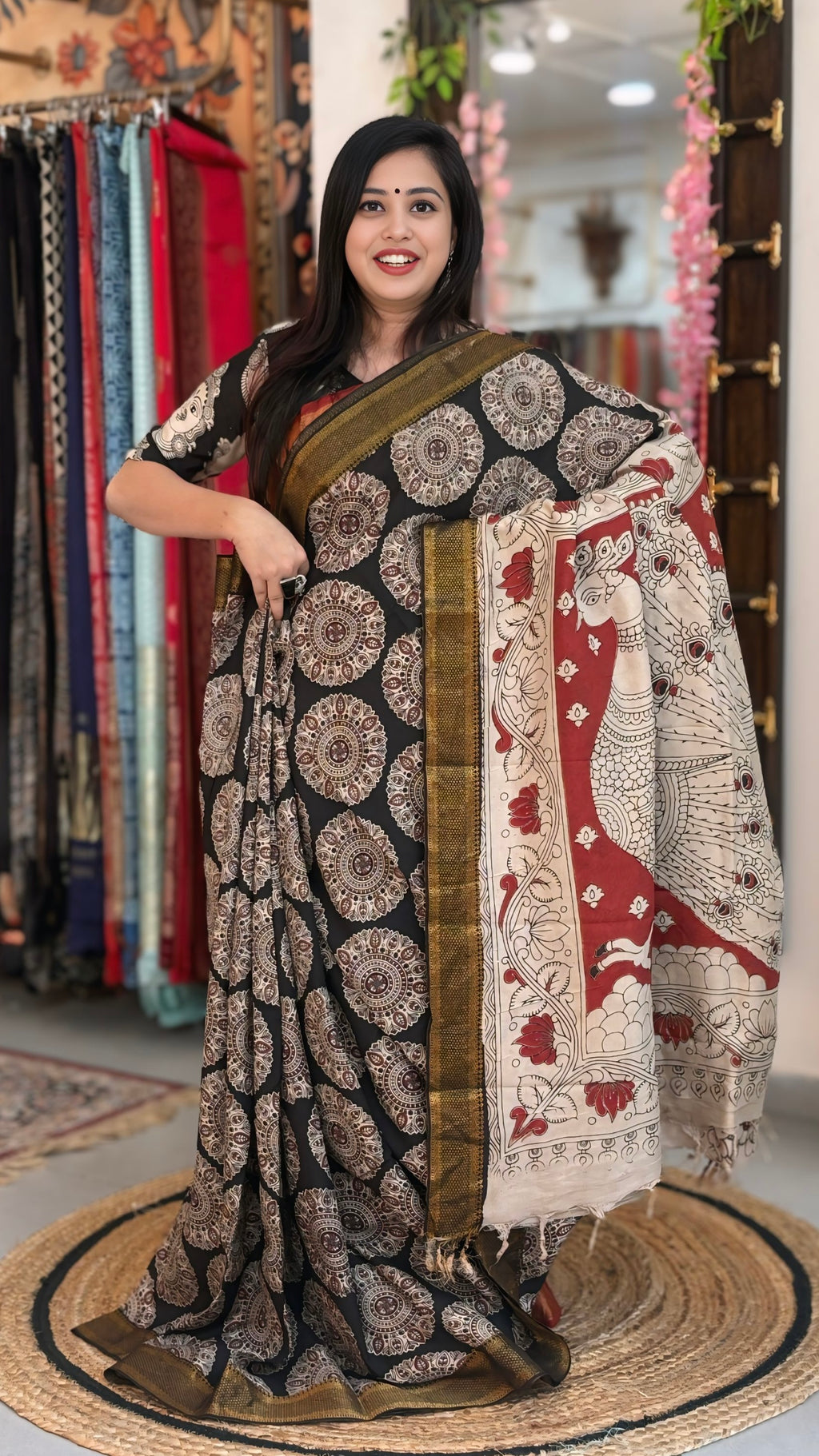 Shanika
- Kalamkari Nizam Border