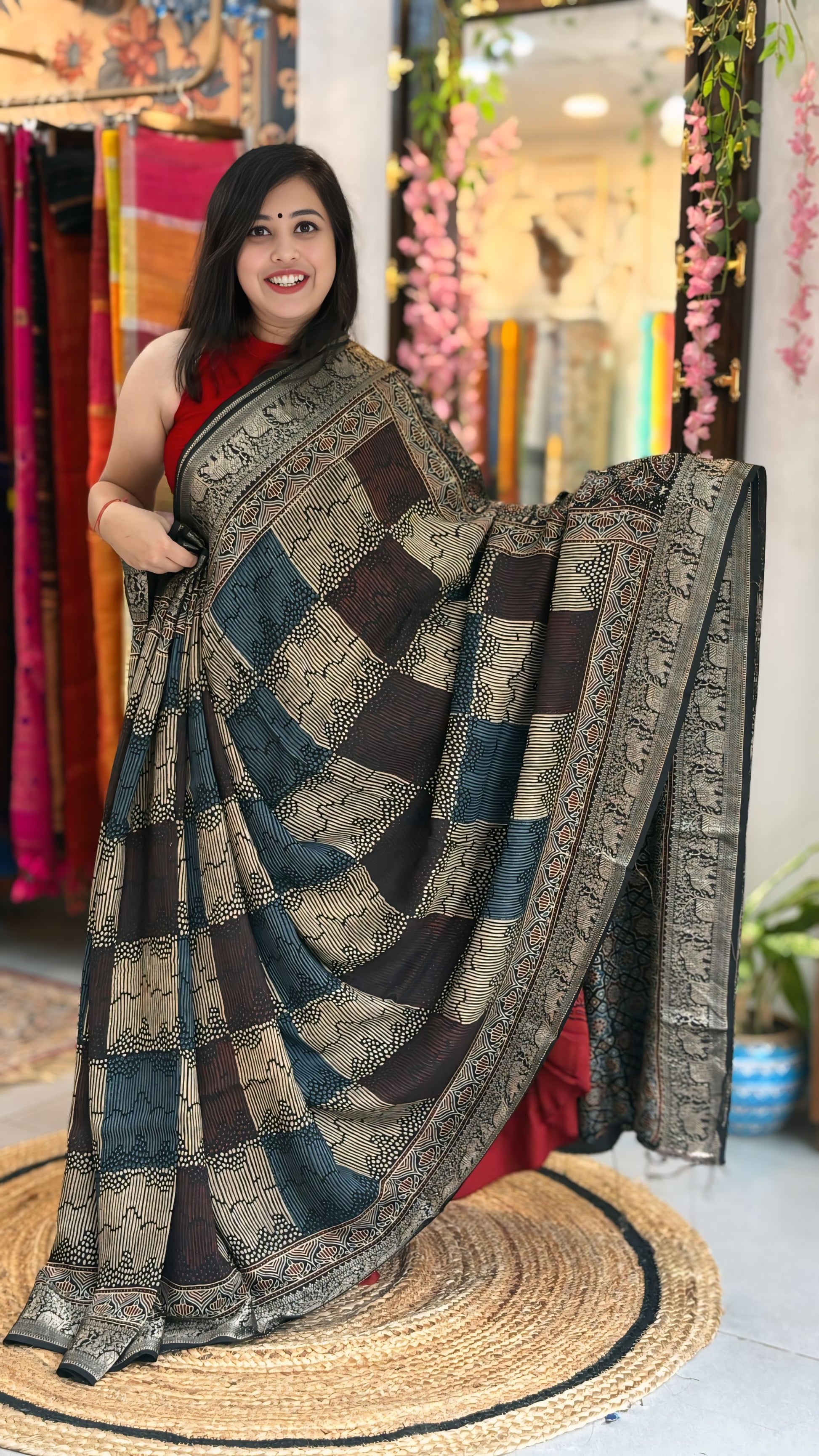 Neel - Dola Silk