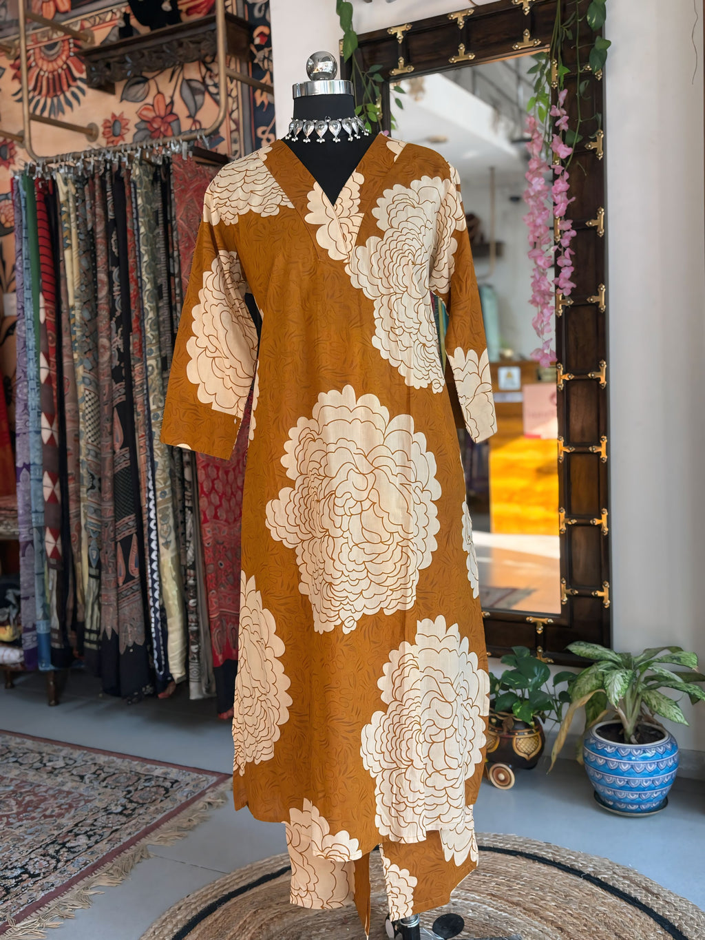Clay Petal Kurti