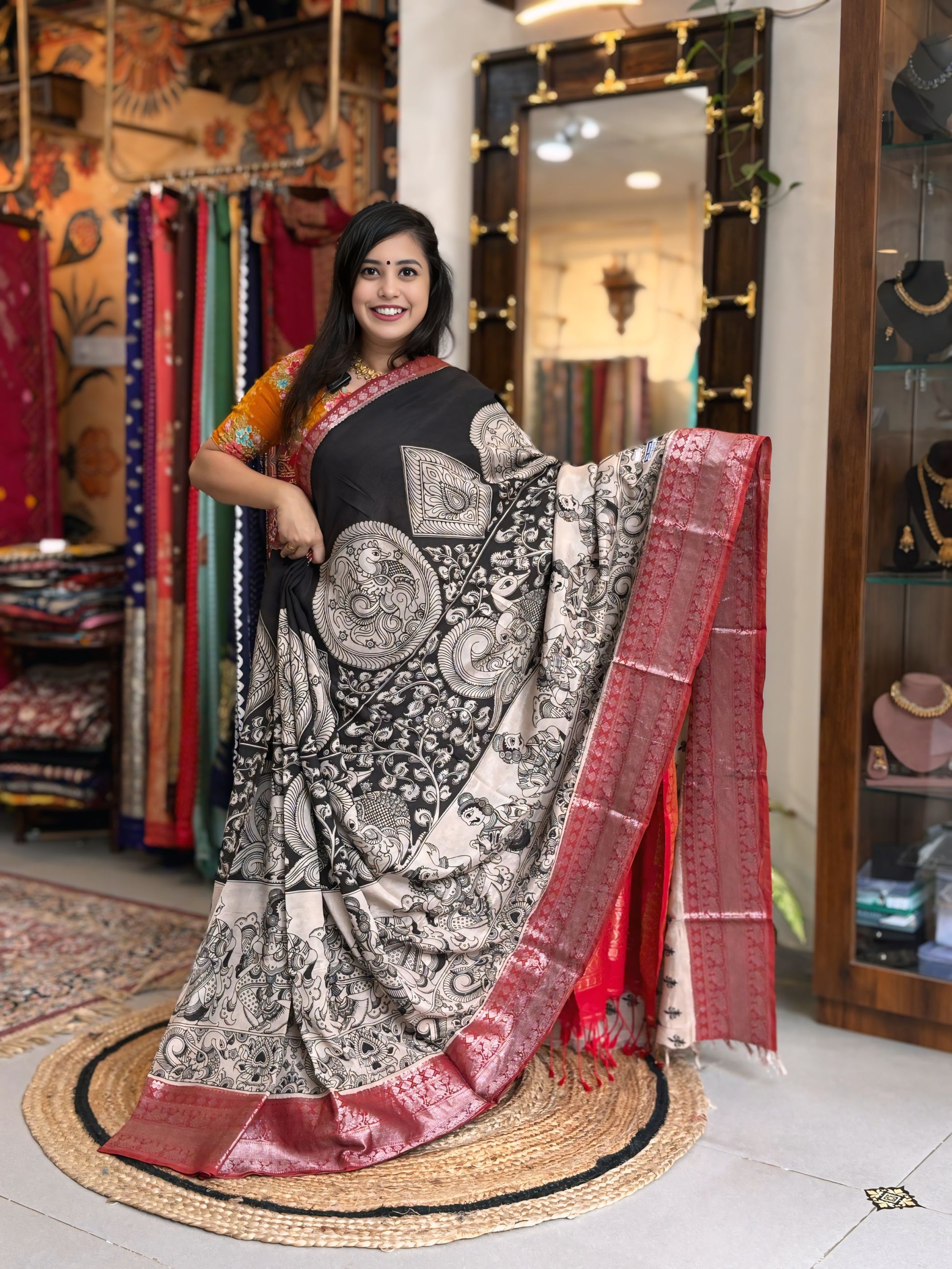 Sitara
- Kalamkari Nizam Heavy Border