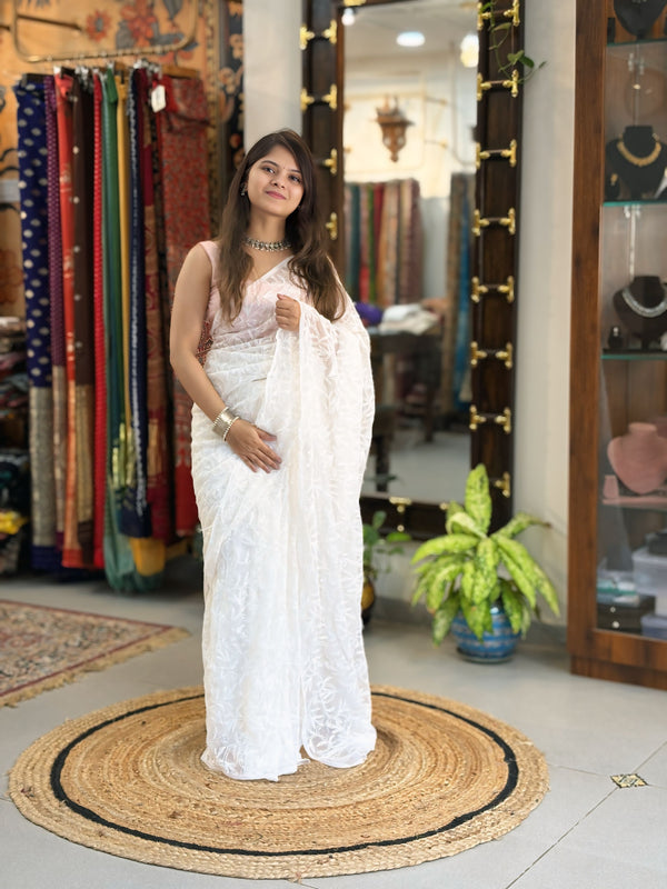 Nazakat Weaves - Chikankari