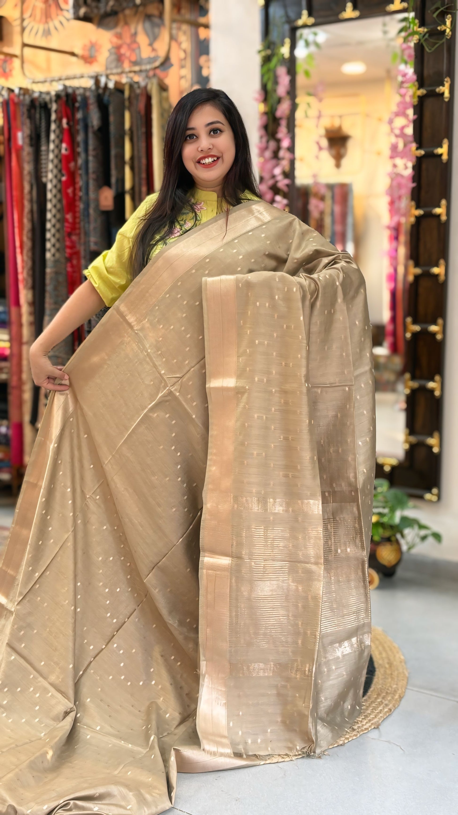 Suvarna - Maheshwari Banarasi Saree