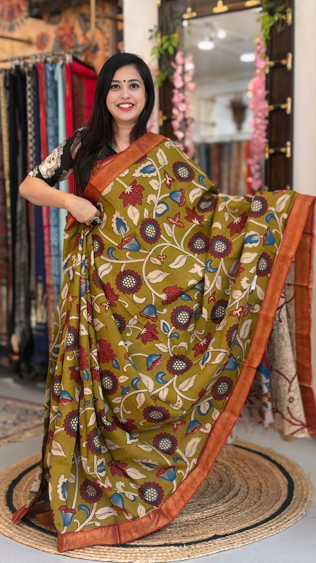 Saanvi
- Kalamkari Nizam Border