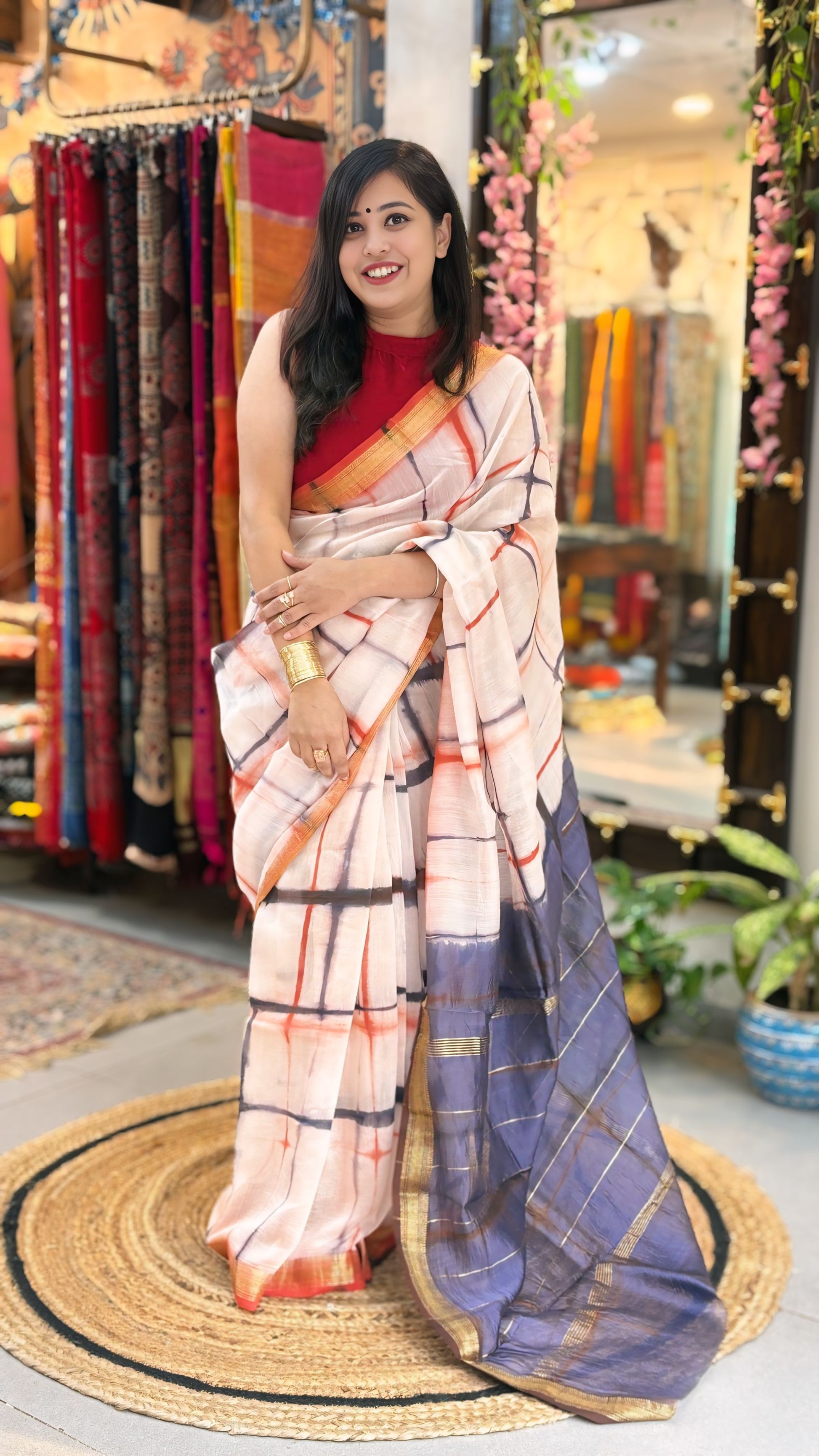 Devyani - Hand Batik Maheshwari Saree