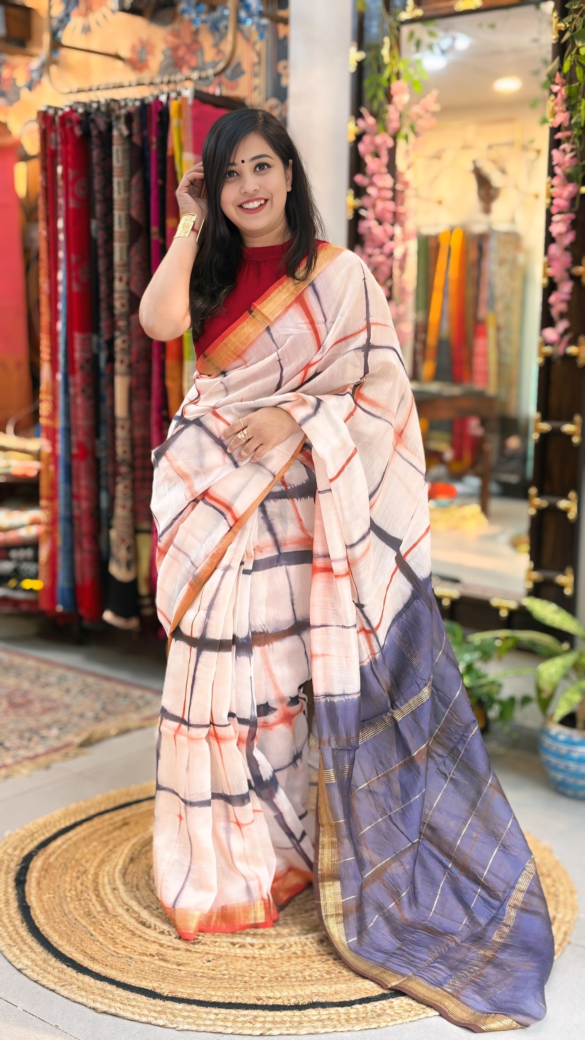 Devyani - Hand Batik Maheshwari Saree