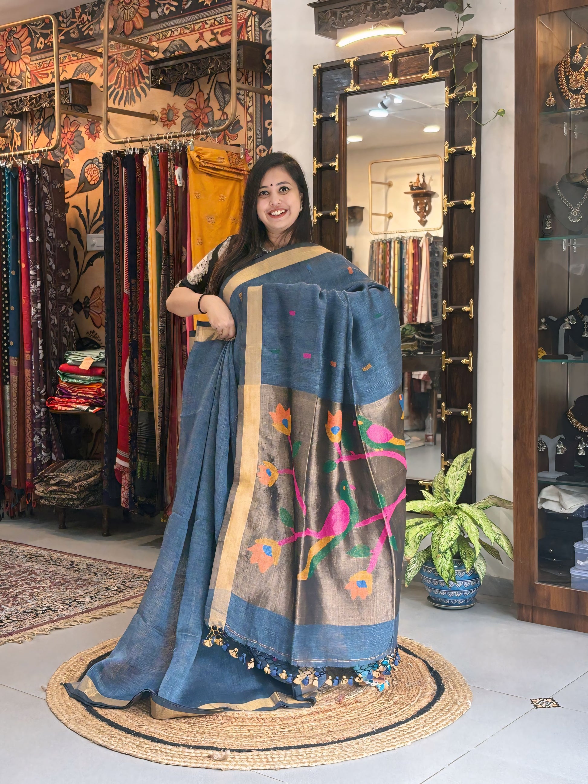 Silver Mist - Paithani Linen