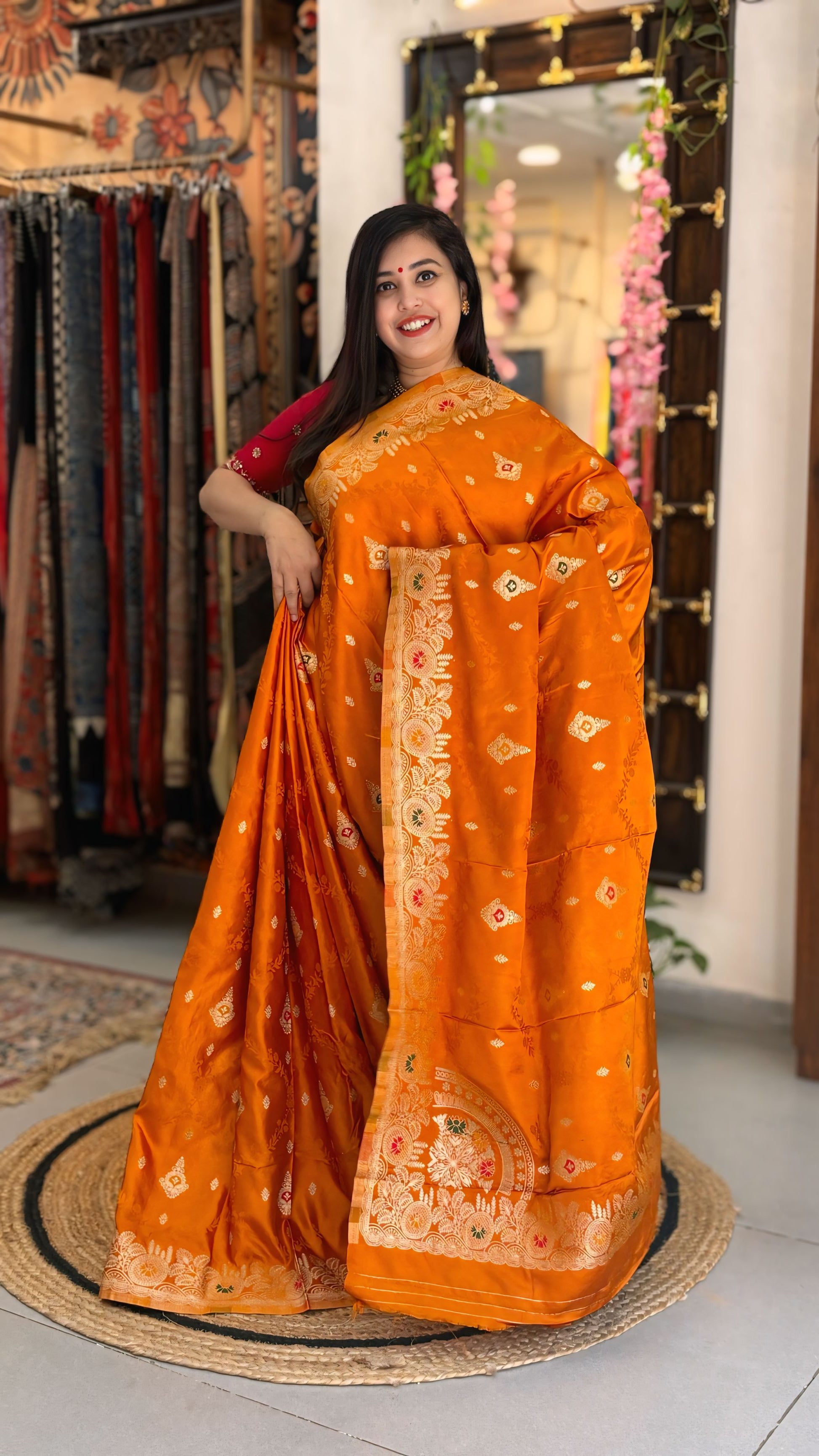 Suvarna - Mashru Banarasi