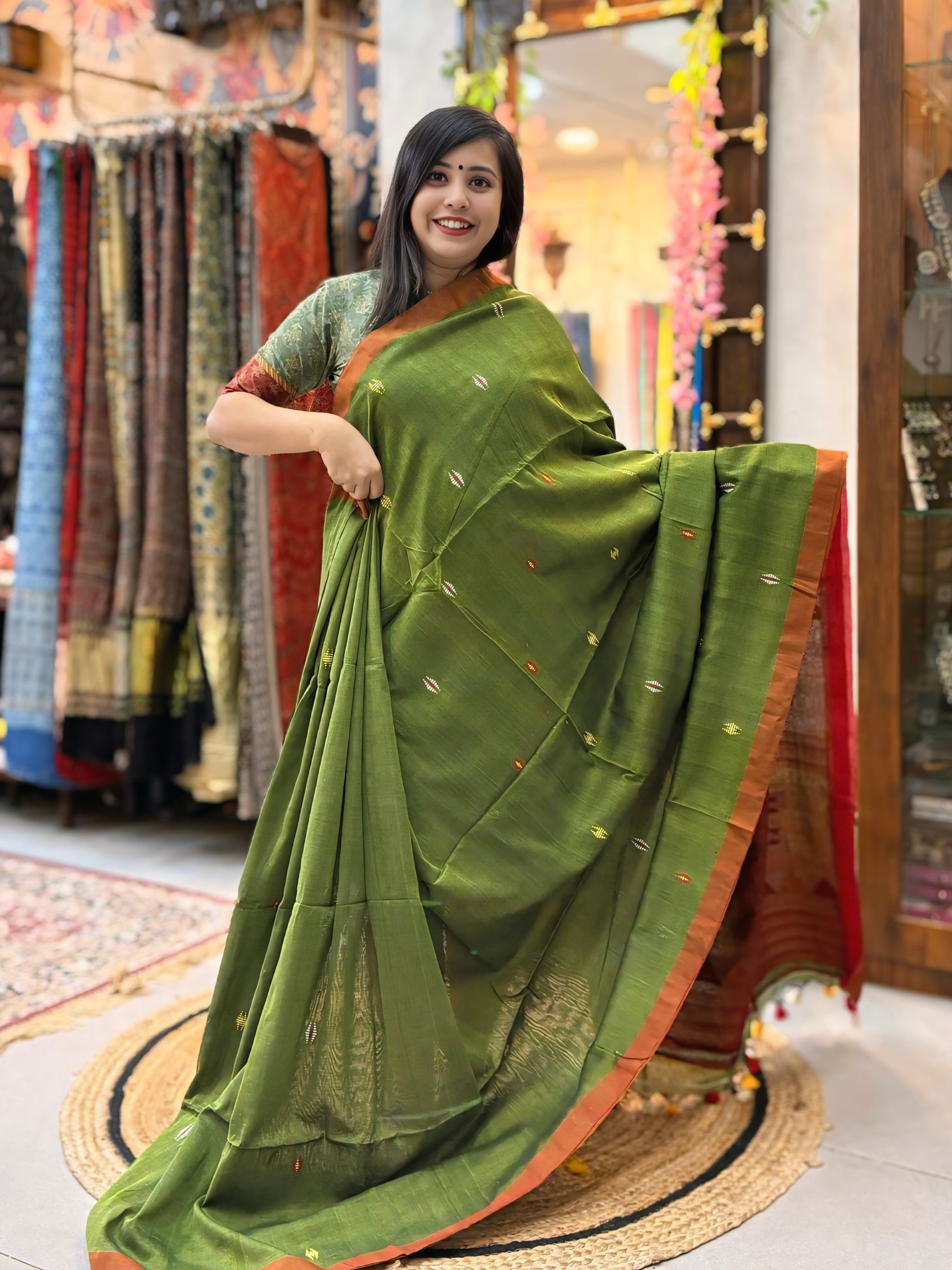 Laxmi - Bhujori Khadi Cotton Saree