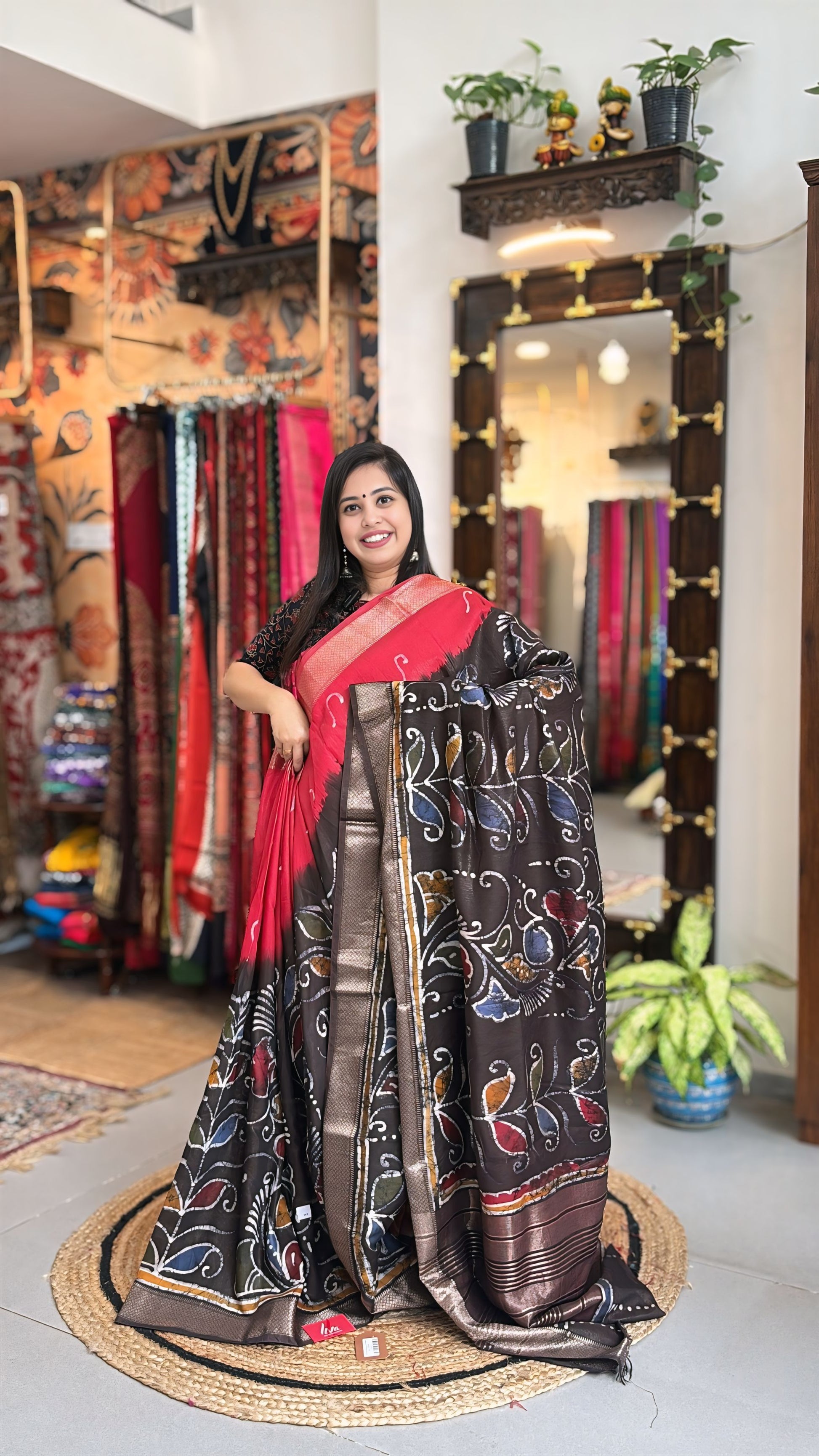 Phoolmala - Hand Batik Maheshwari Saree