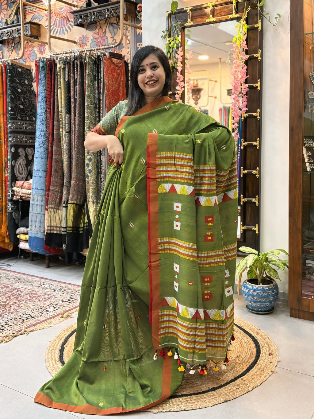 Laxmi - Bhujori Khadi Cotton Saree