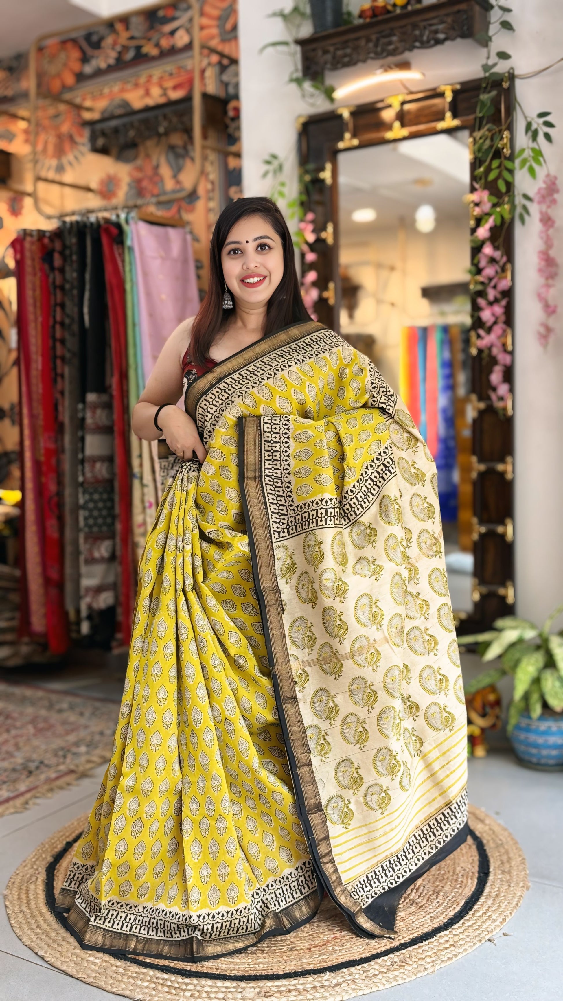 Vaidehi - Maheshwari Saree