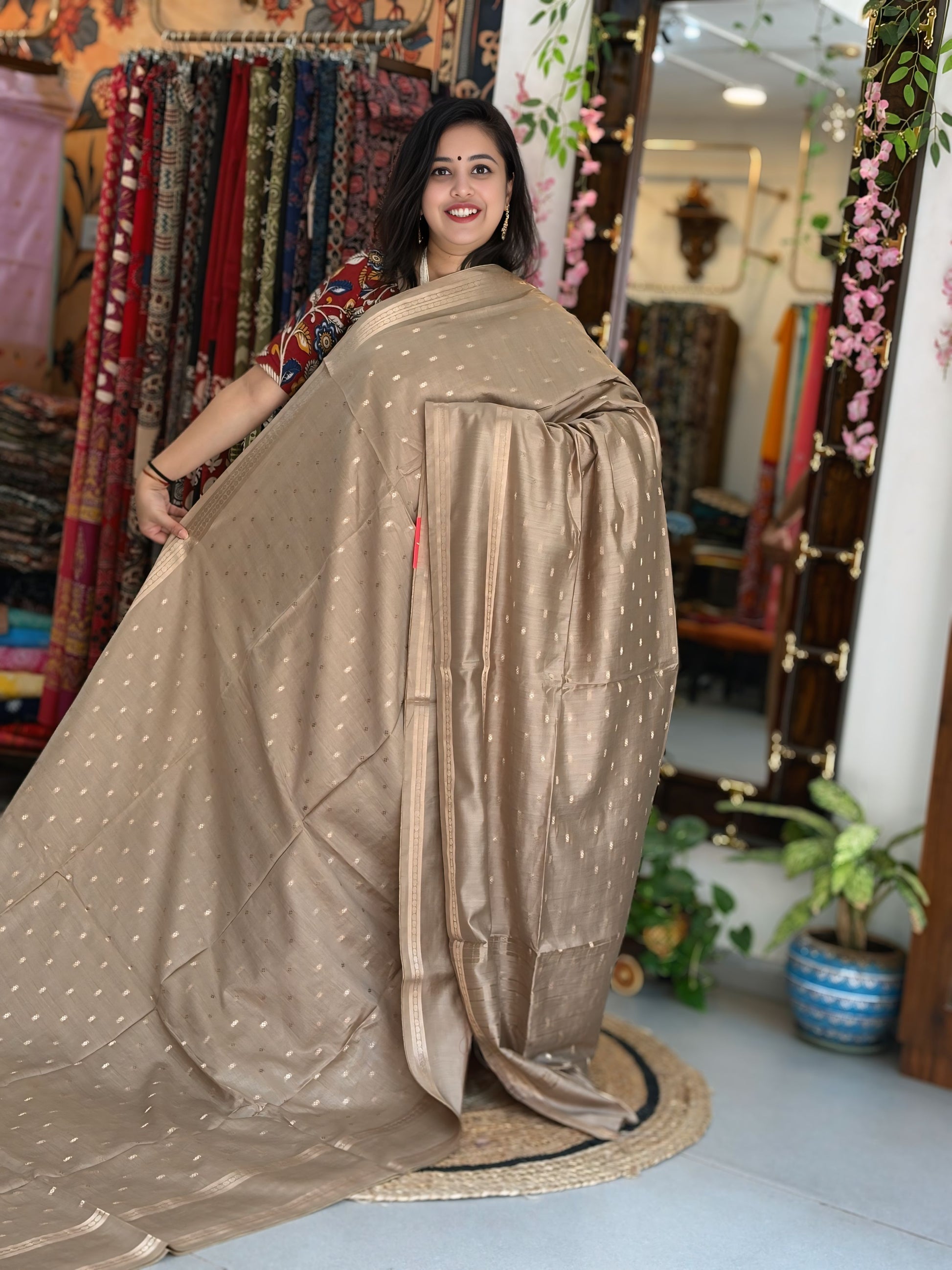 Indumati - Maheshwari Banarasi Saree