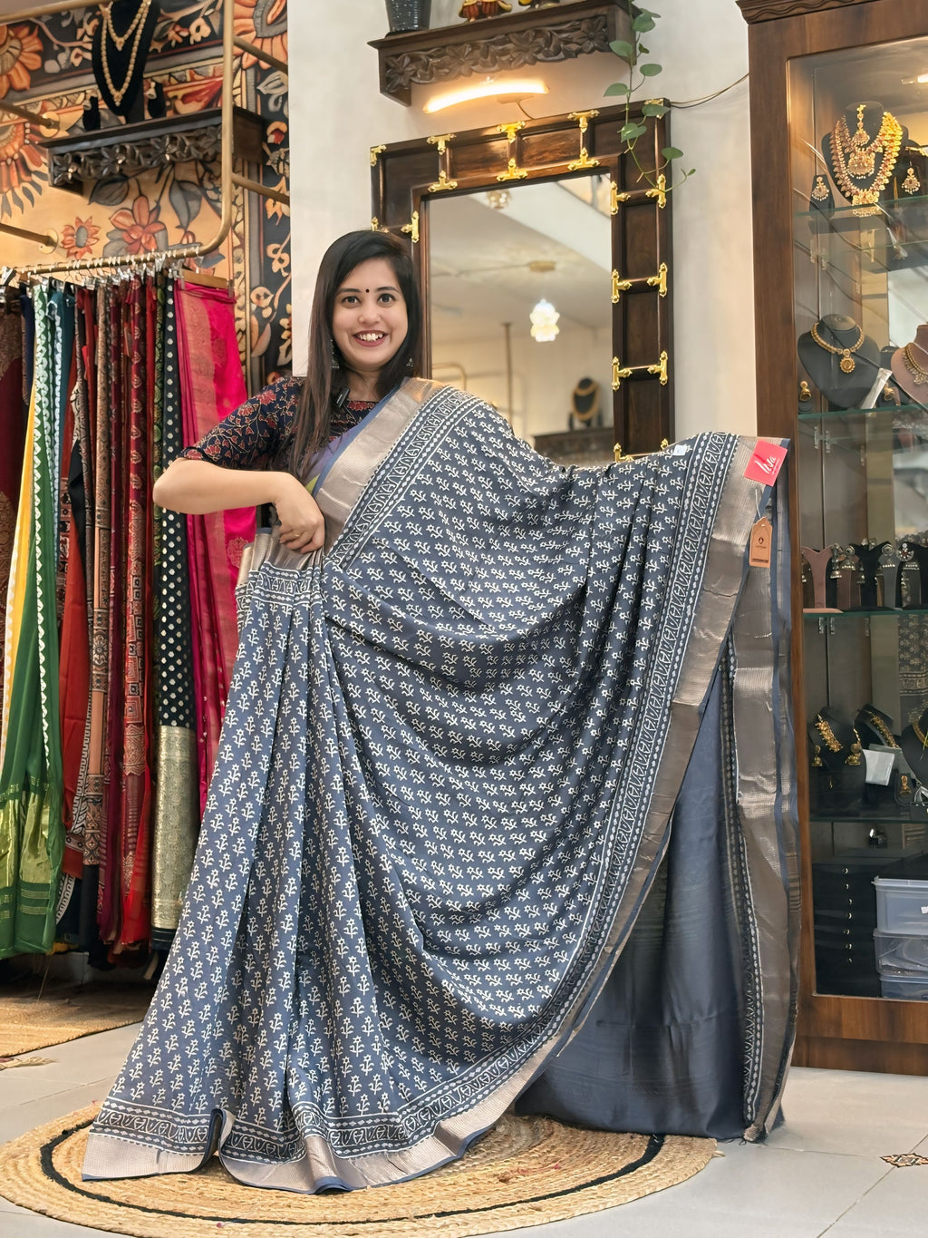 Shilpathar - Maheshwari Dabu Saree