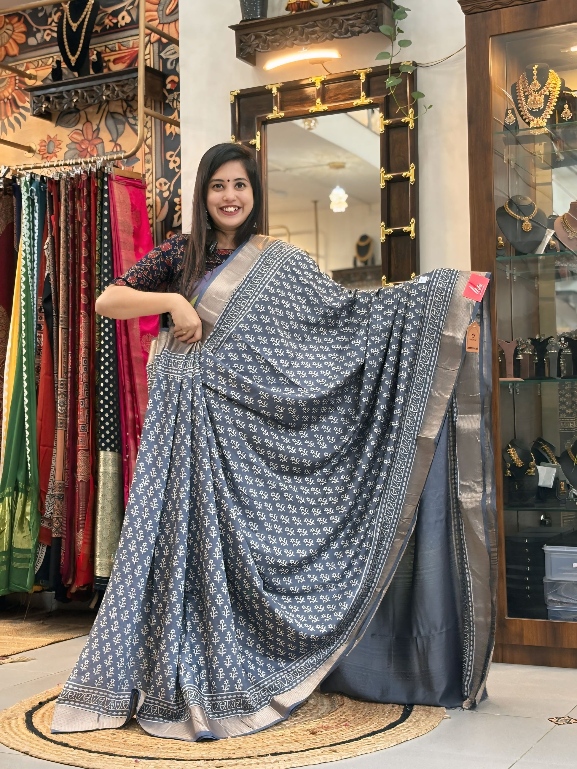 Shilpathar - Maheshwari Dabu Saree