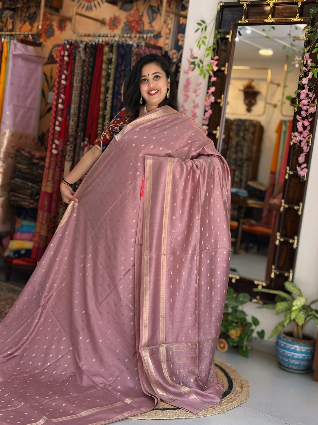 Madhurima - Maheshwari Banarasi Saree