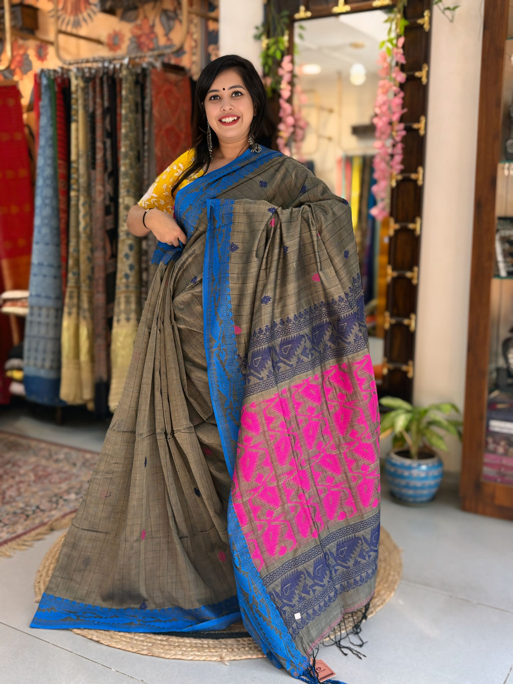 Saanvi - Khadi Banarasi Saree