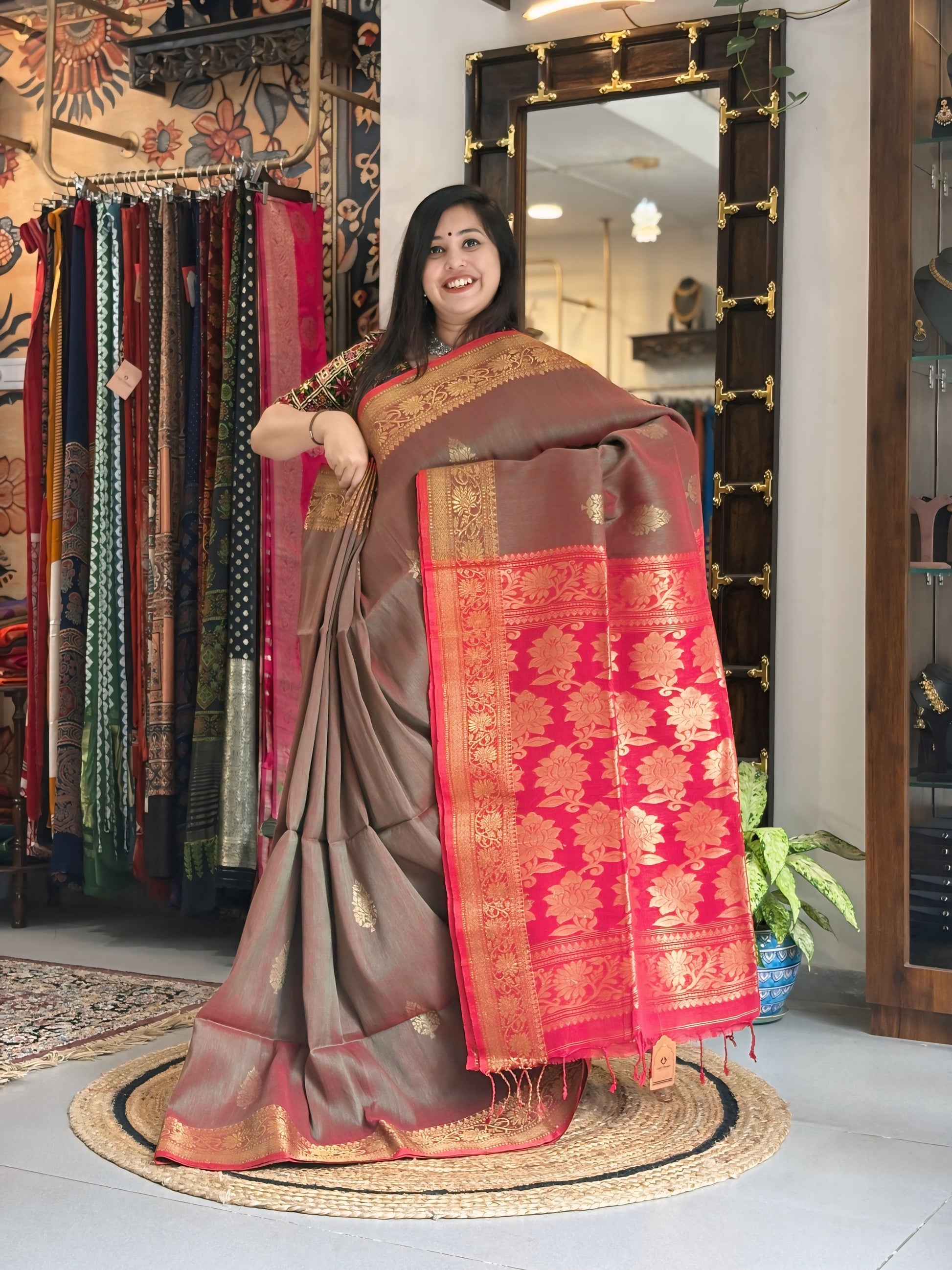 Coffee Glow - Banarasi Linen