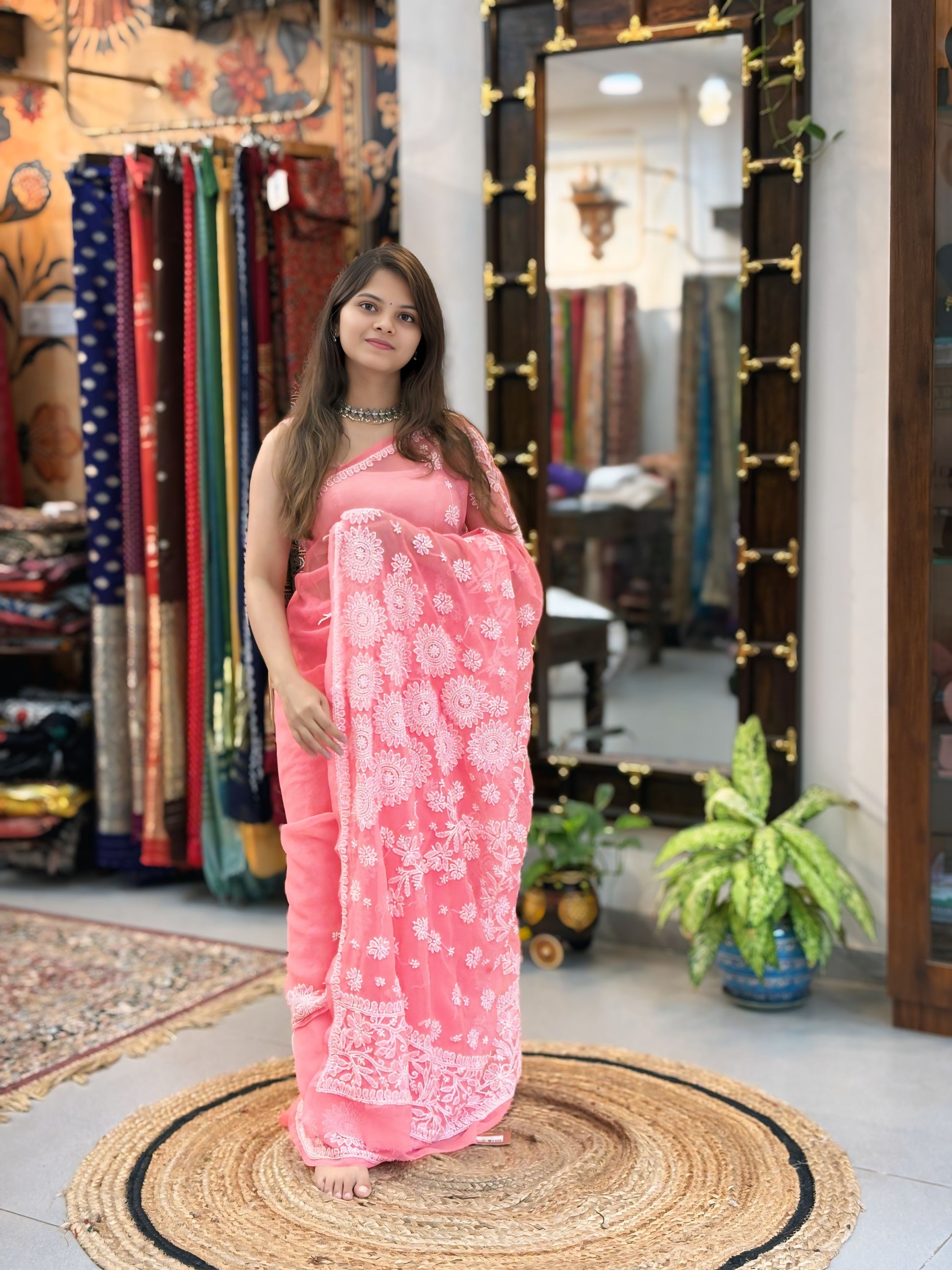Ada-e-Noor - Chikankari