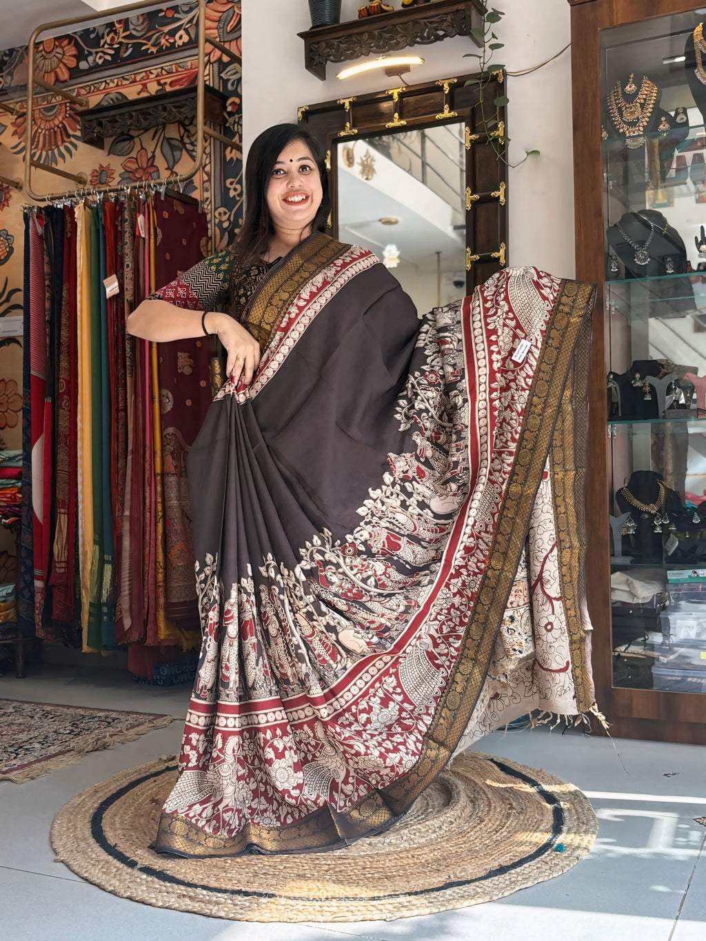 Zewar
 - Kalamkari Nizam Border