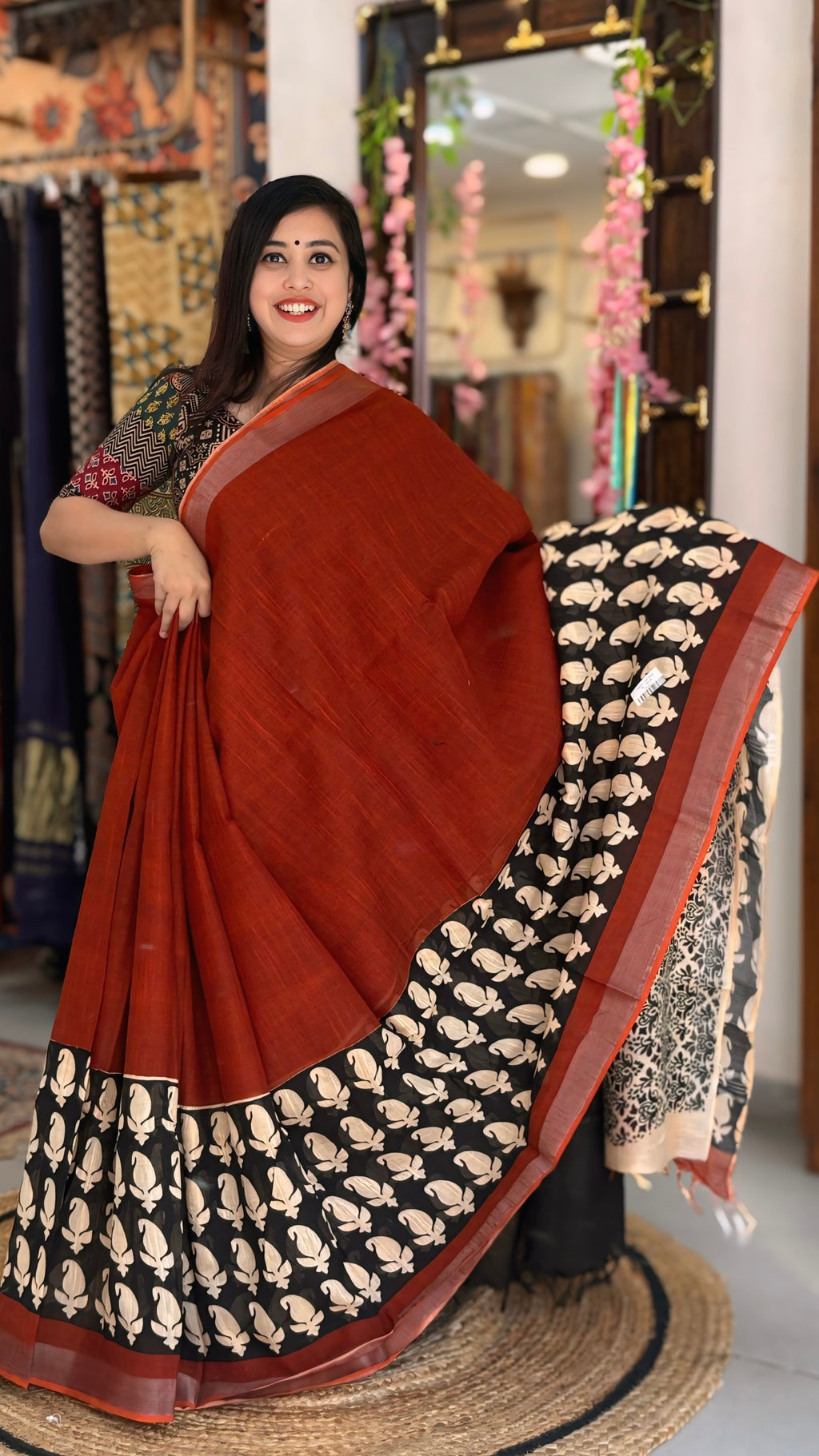 Rangrekha - Cotton Linen