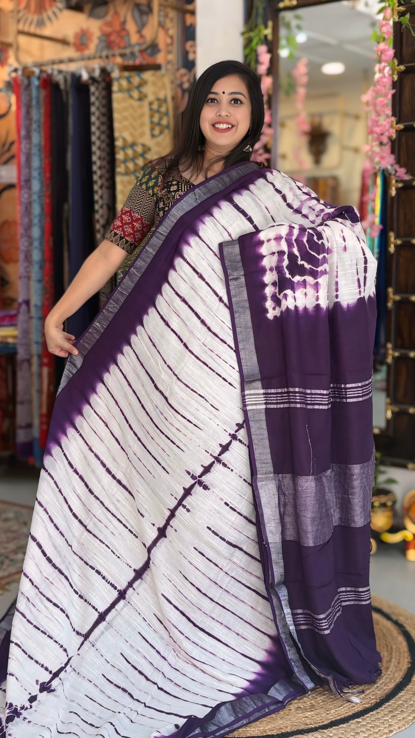 Sutrashree - Cotton Linen