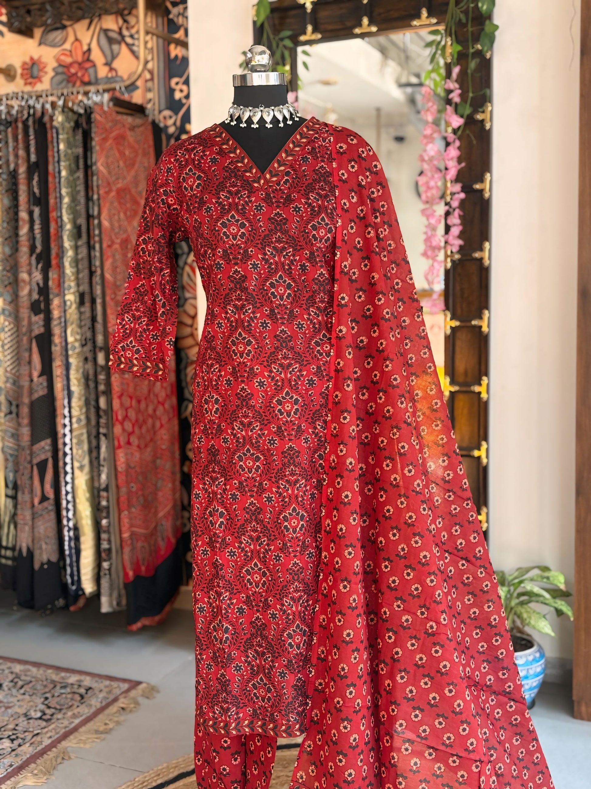 Sindoori Heritage Kurti