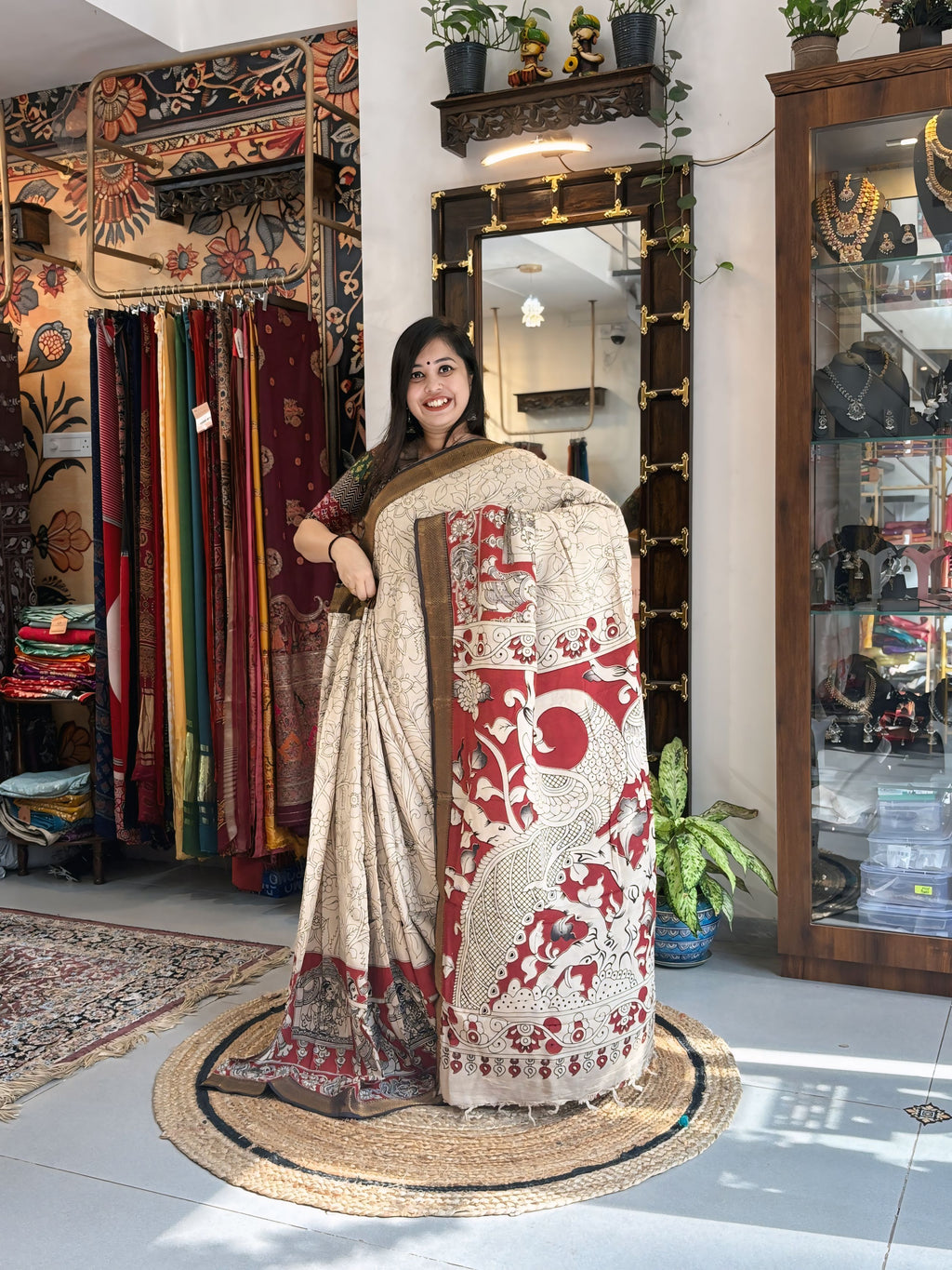 Blockprint Bliss
 - Kalamkari Nizam Border