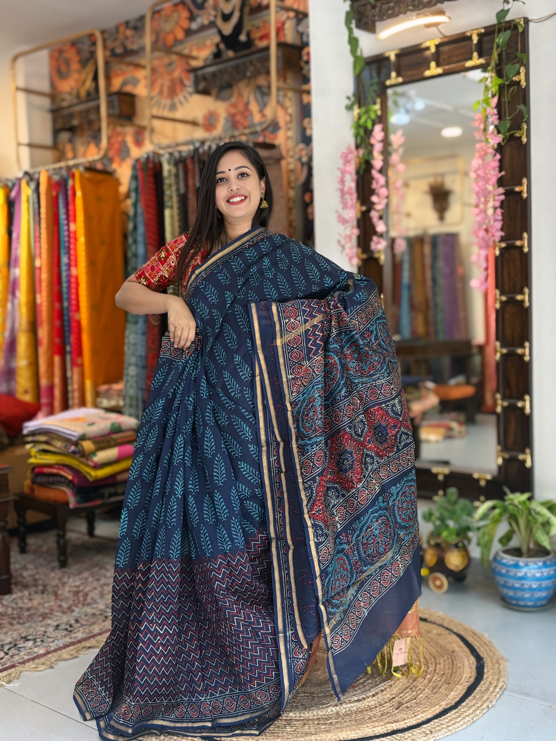 Chandbali
- Chanderi Silk