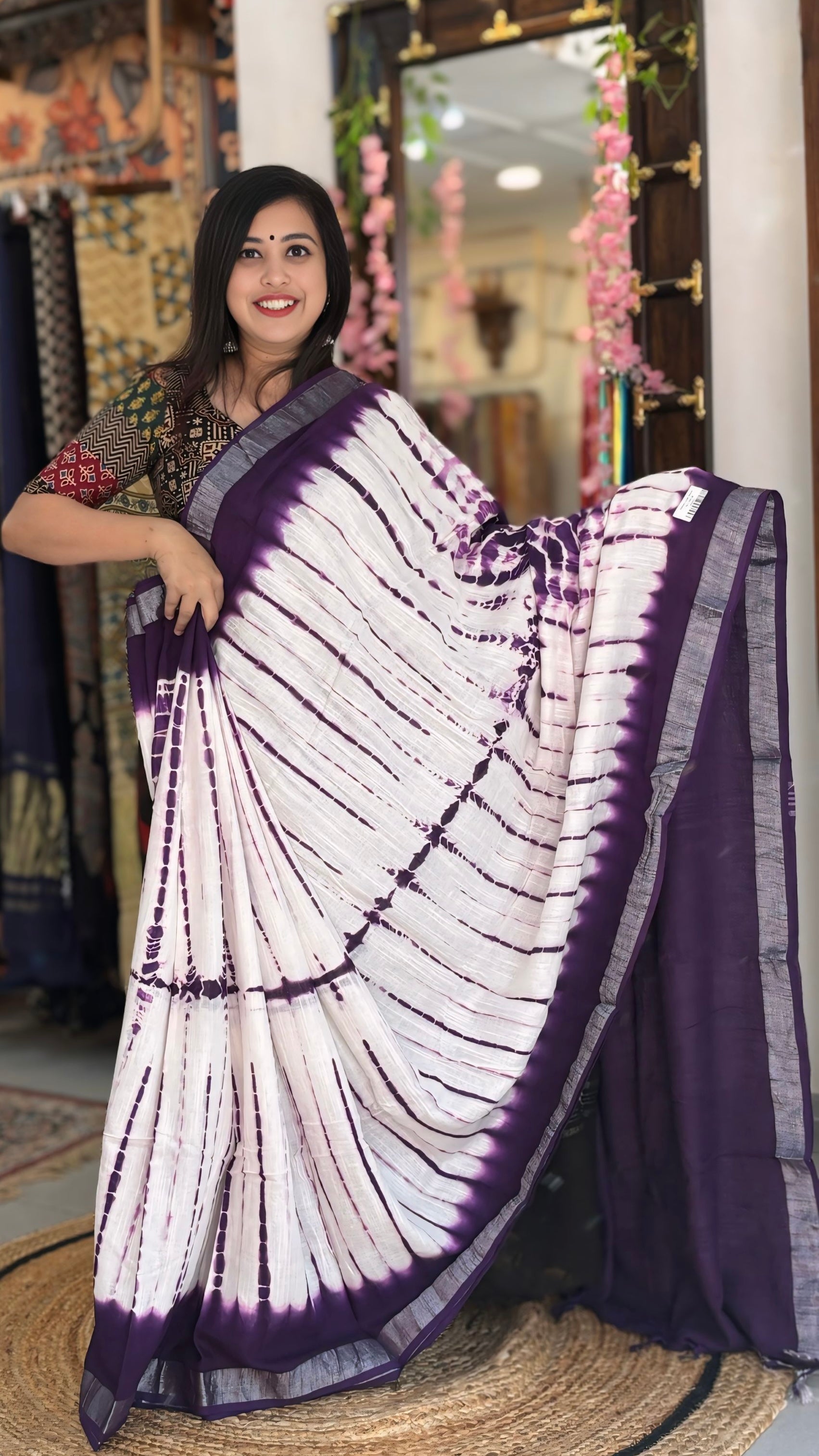 Sutrashree - Cotton Linen