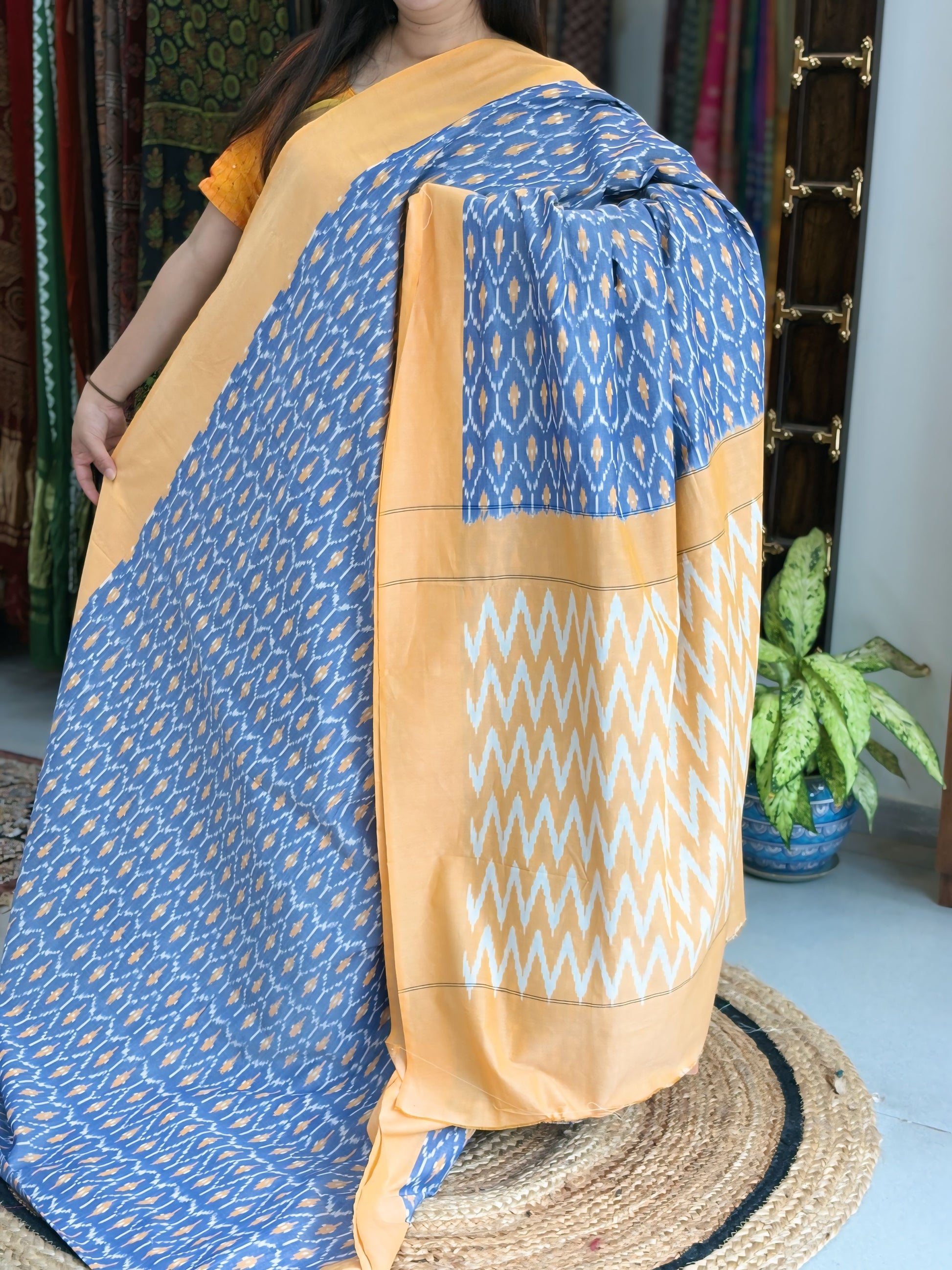 Pallavi - Pochampally Saree