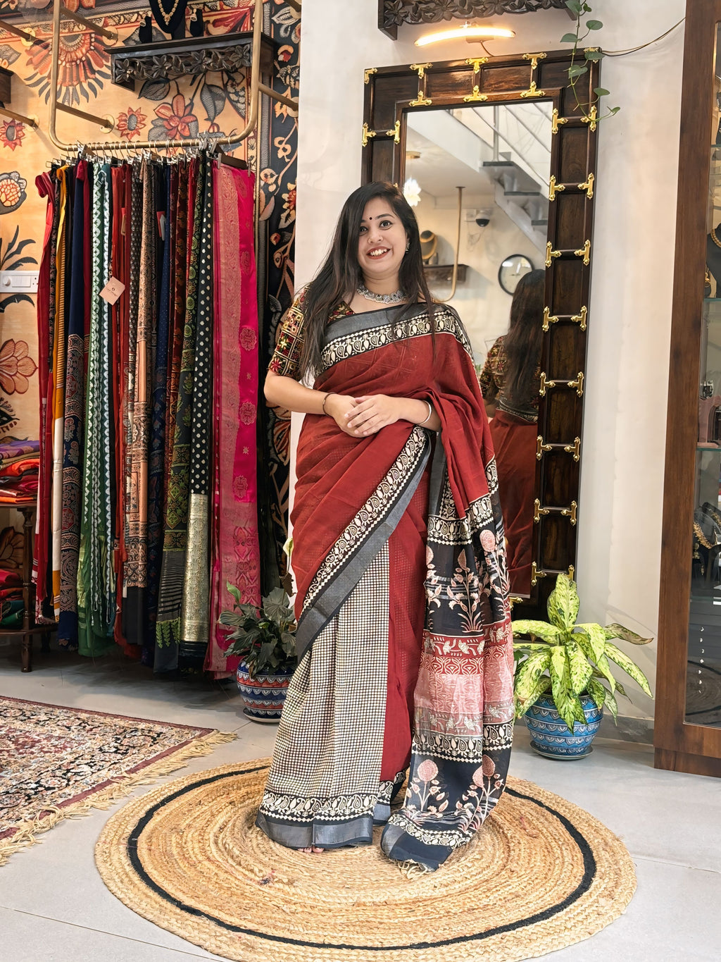 Kumkum Charm - Cotton Linen