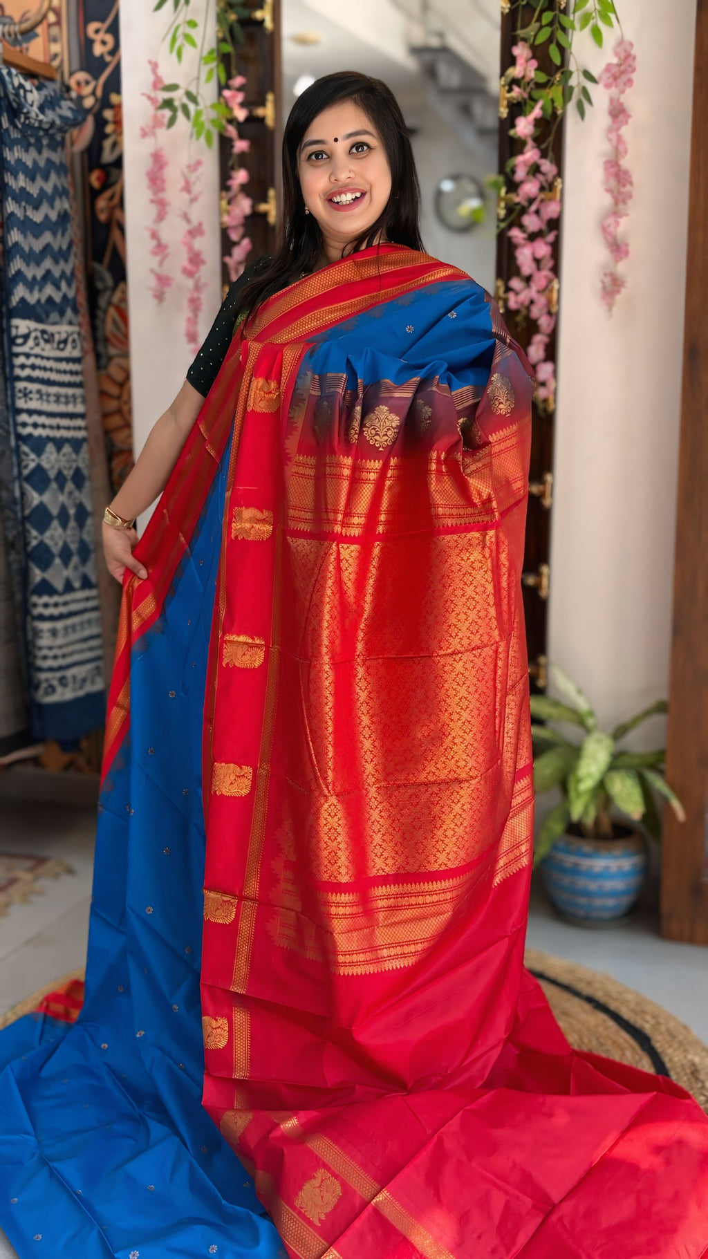 Devanshi - Gadwal Silk Saree