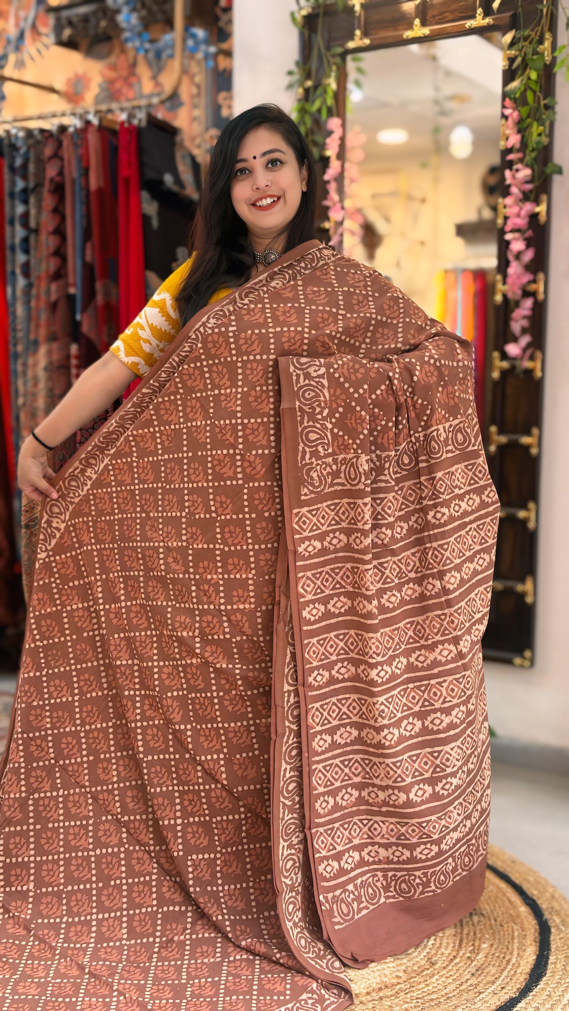 Sia
 - Pure Mul Cotton