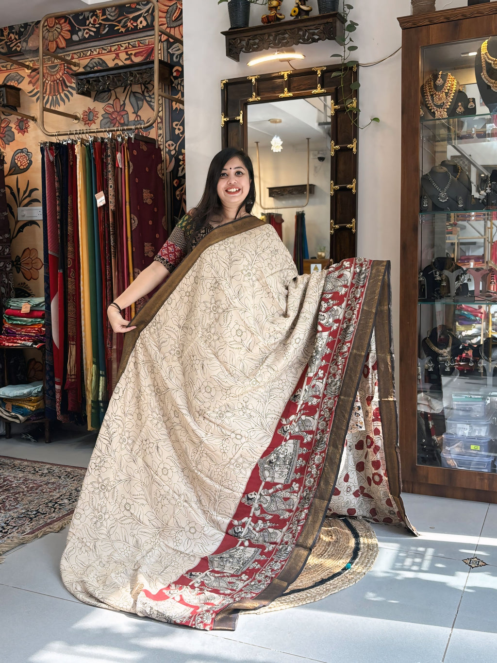 Blockprint Bliss
 - Kalamkari Nizam Border