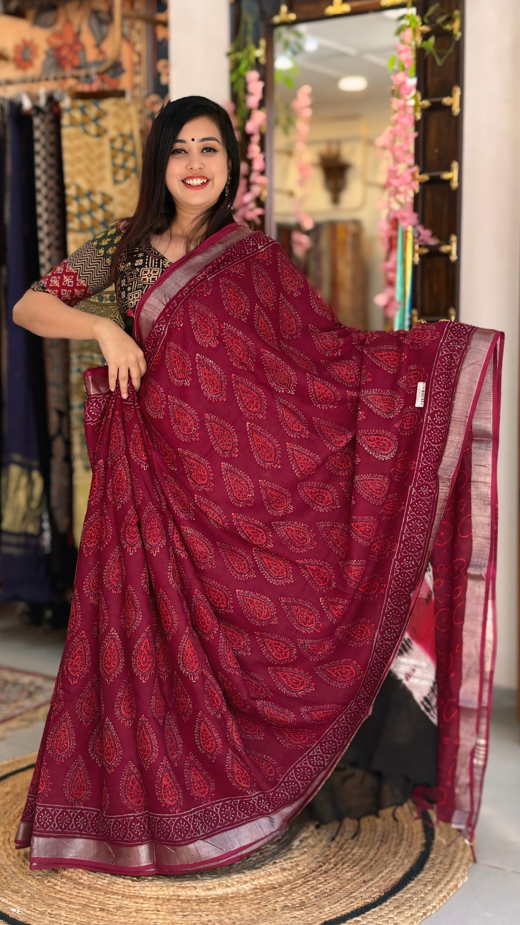 Oindri - Cotton Linen