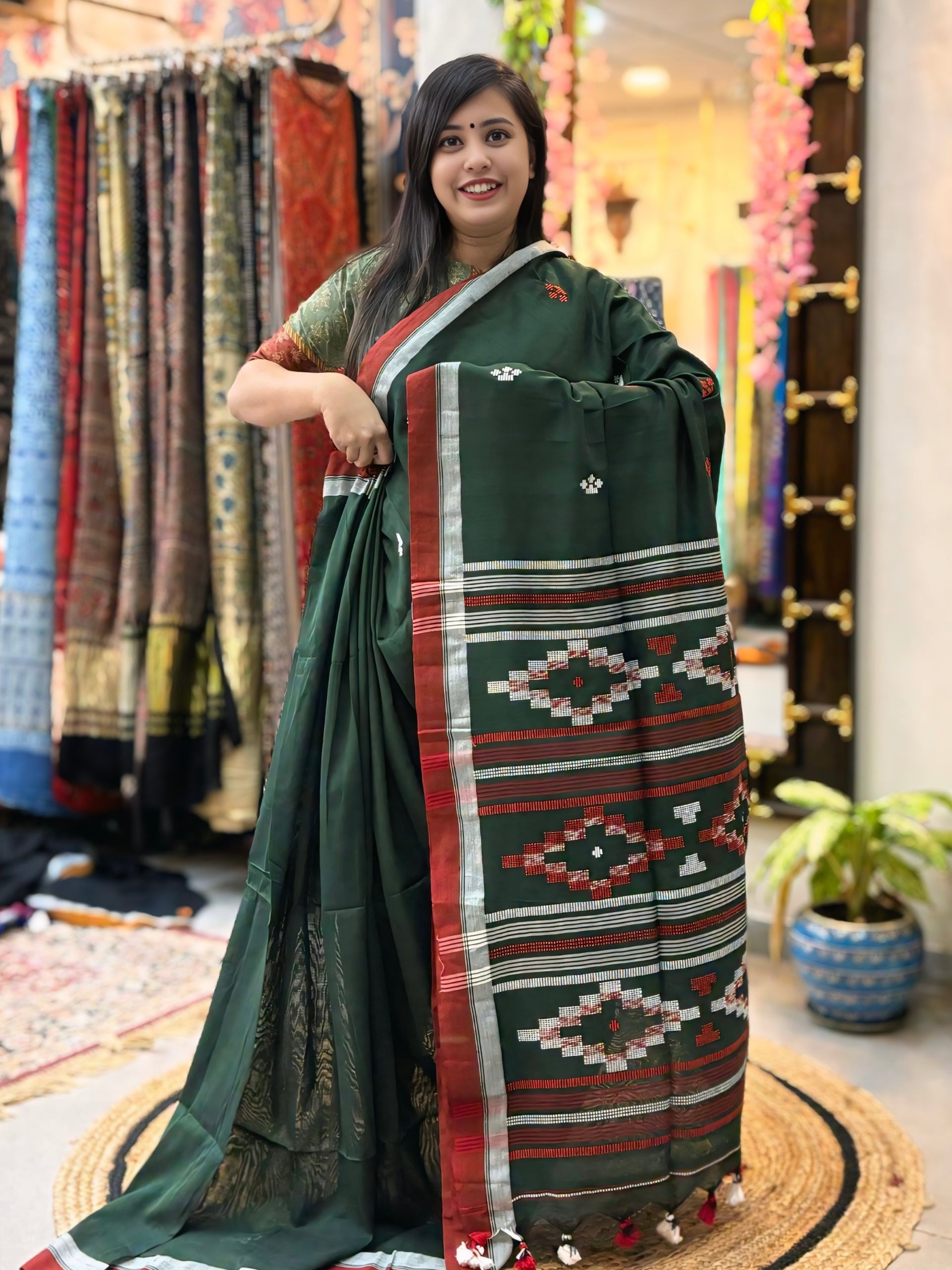 Rajnandini
 - Bhujori Khadi Cotton Saree