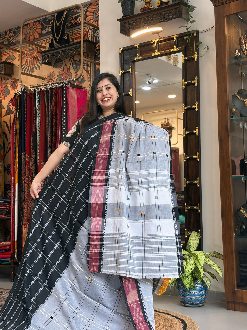 Ruposhi – Dhaniakhali Cotton